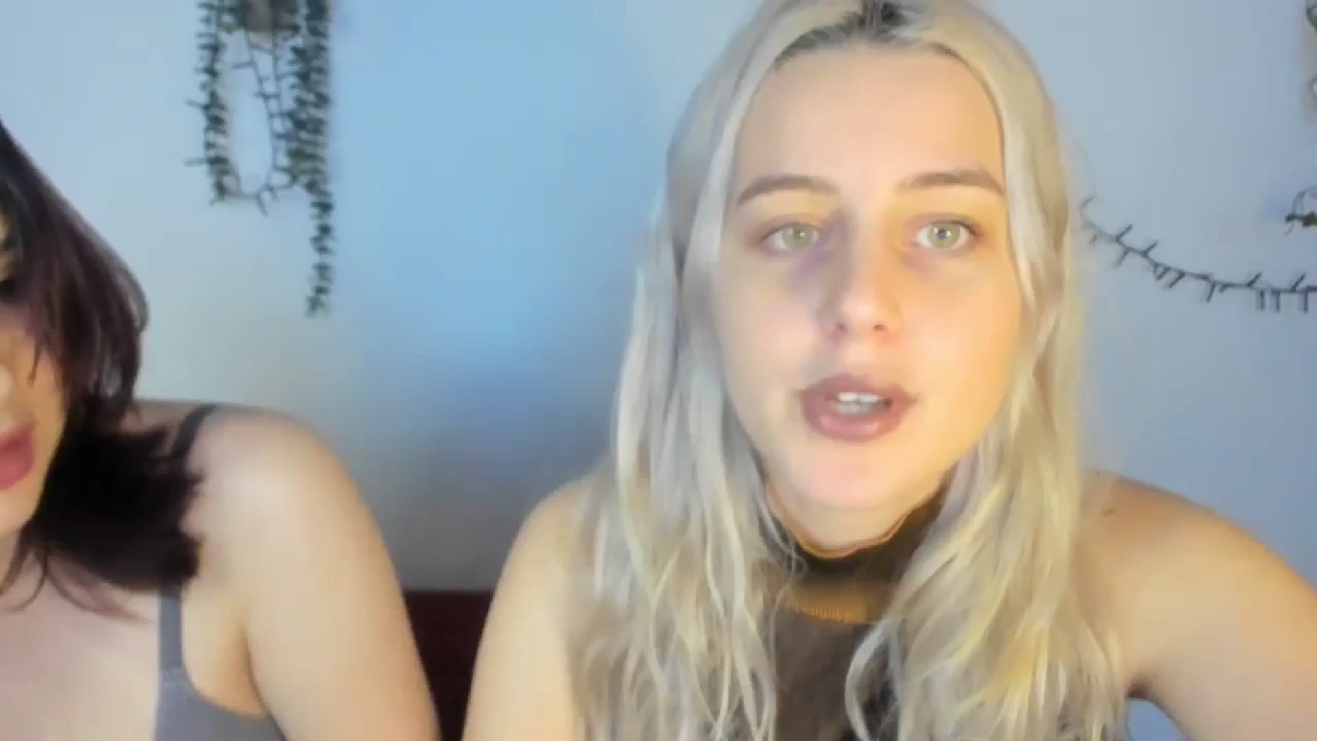 Gallery image thumbnail from AliceKatz's myfreecams stream on, 01/24/2024, 15:15 image 1 of 20
