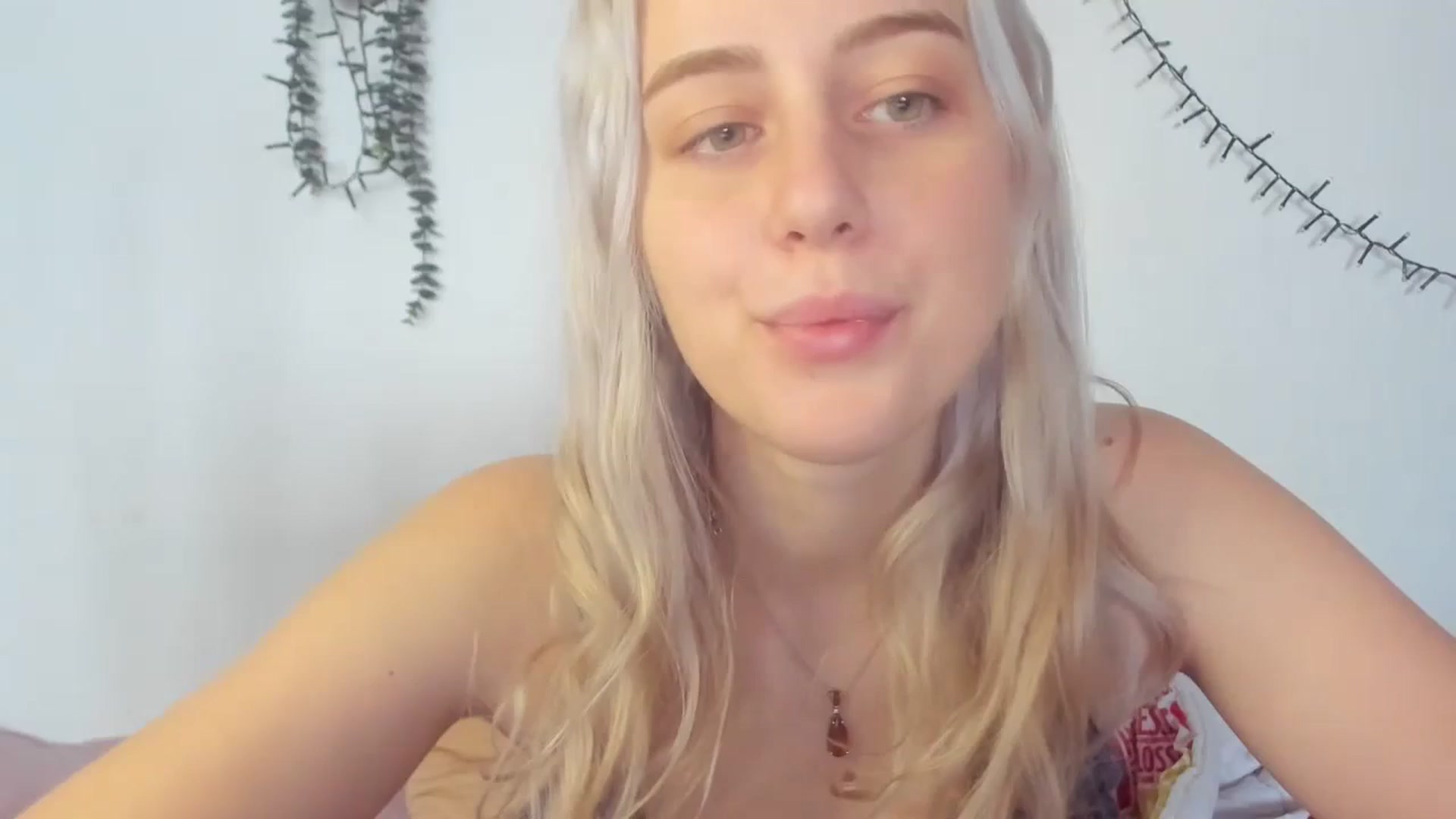 Gallery image thumbnail from AliceKatz's myfreecams stream on, 01/28/2024, 12:07 image 20 of 20