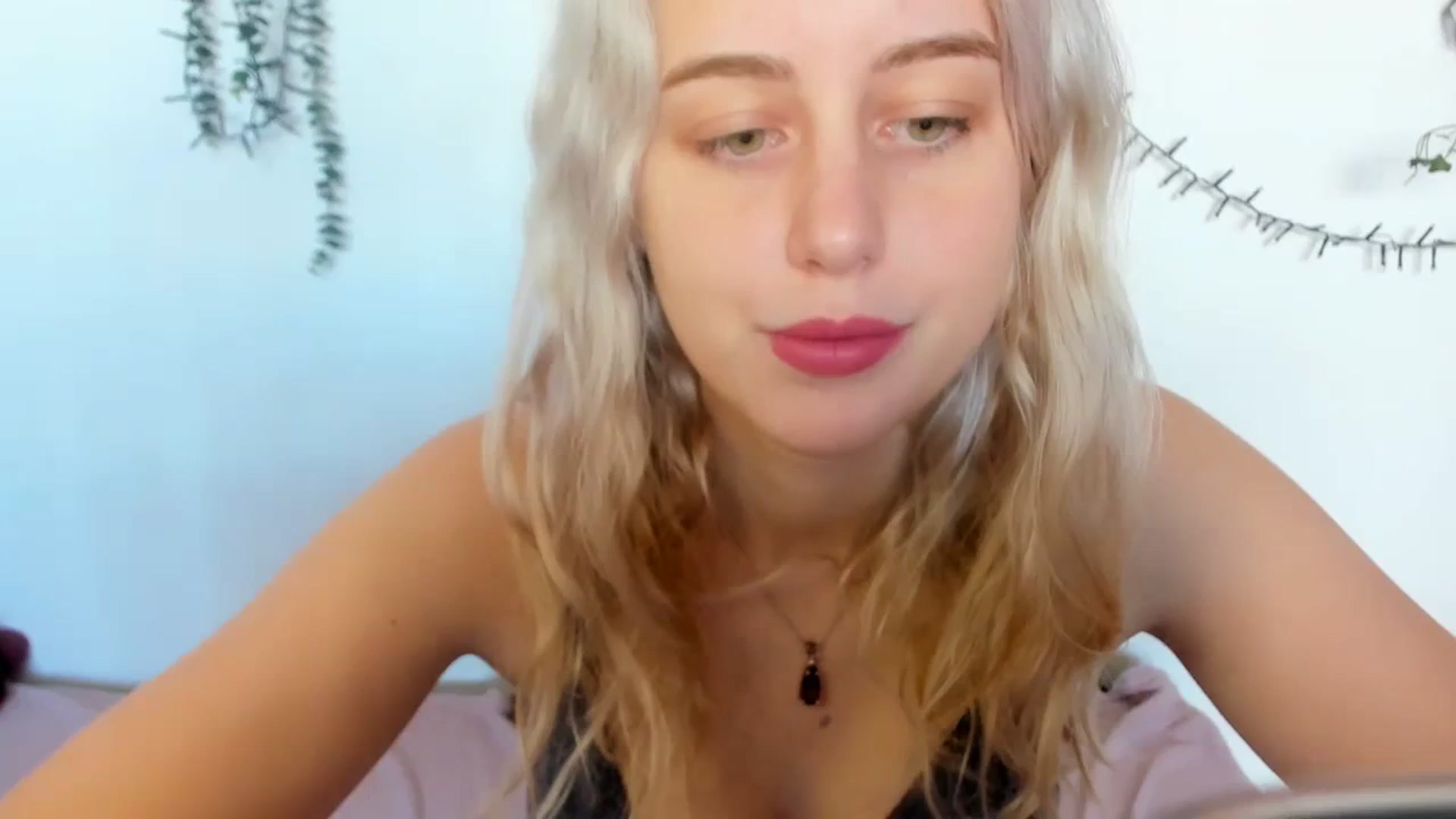 Gallery image thumbnail from AliceKatz's myfreecams stream on, 02/01/2024, 12:59 image 15 of 20