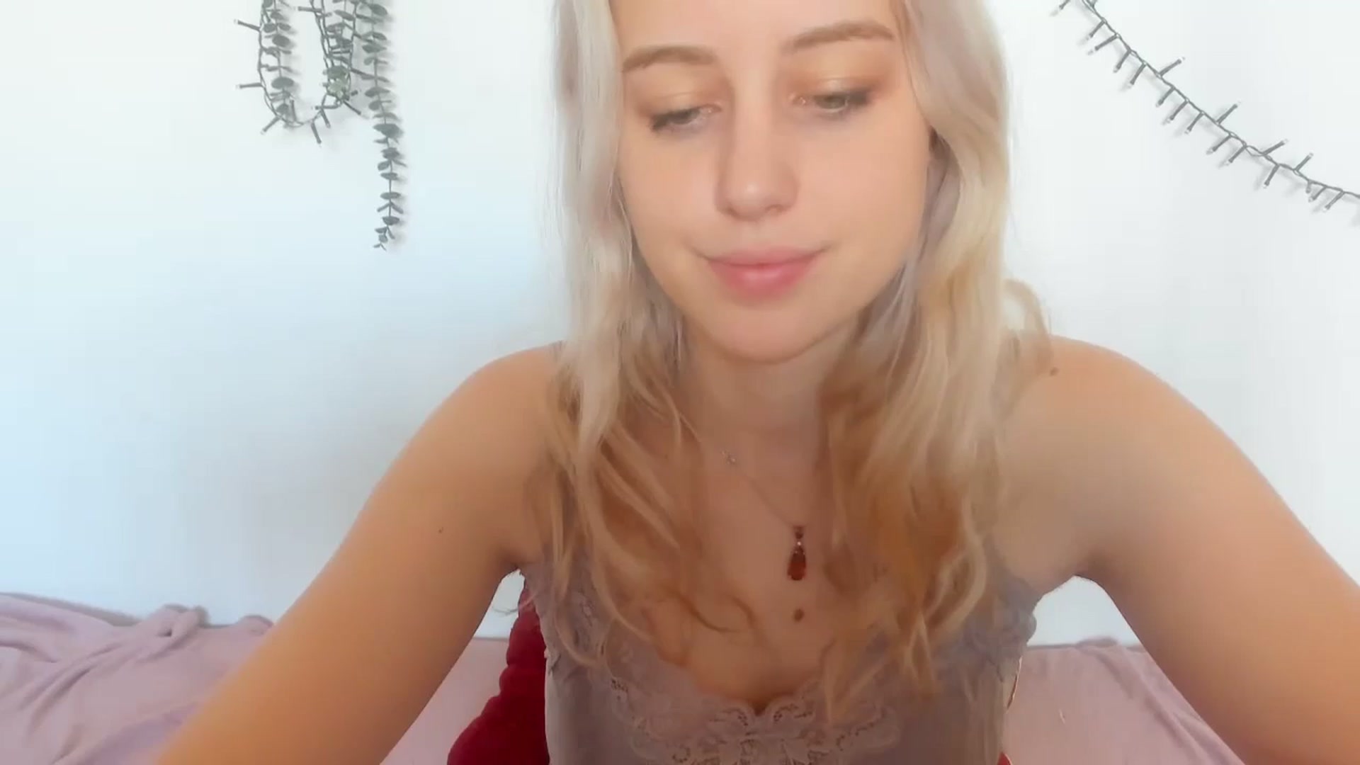 Gallery image thumbnail from AliceKatz's myfreecams stream on, 02/08/2024, 11:05 image 8 of 20