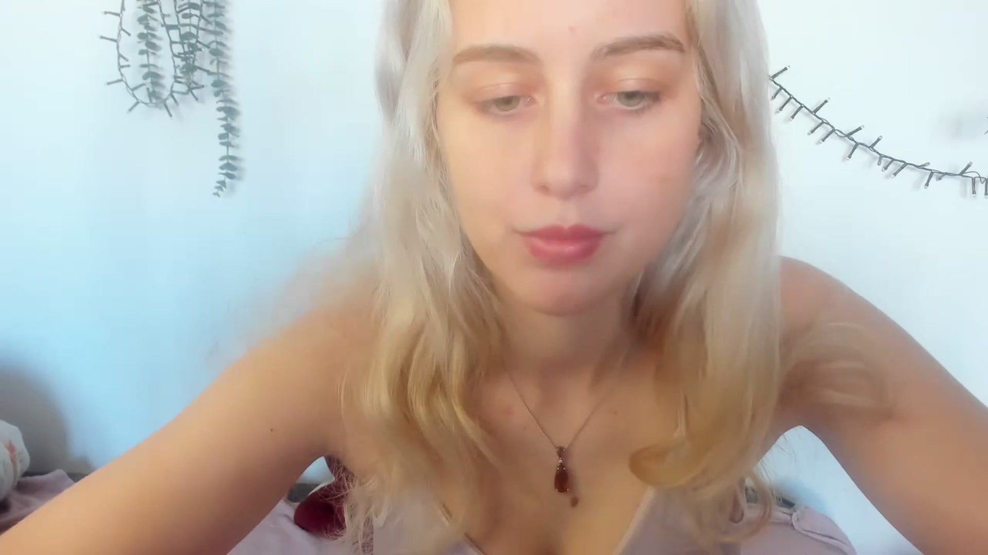 Gallery image thumbnail from AliceKatz's myfreecams stream on, 02/19/2024, 13:58 image 15 of 20