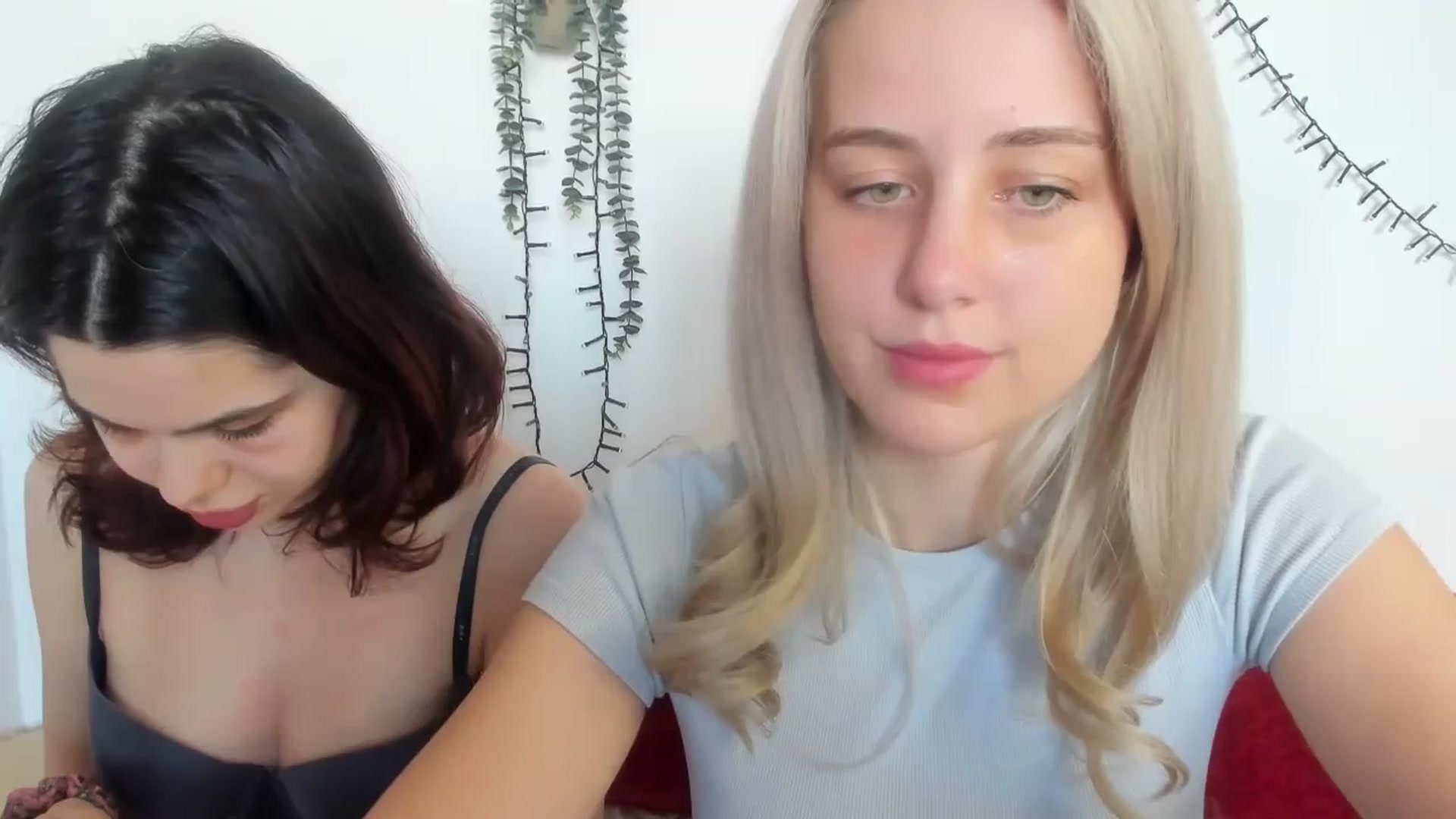 Gallery image thumbnail from AliceKatz's myfreecams stream on, 03/03/2024, 15:04 image 3 of 20