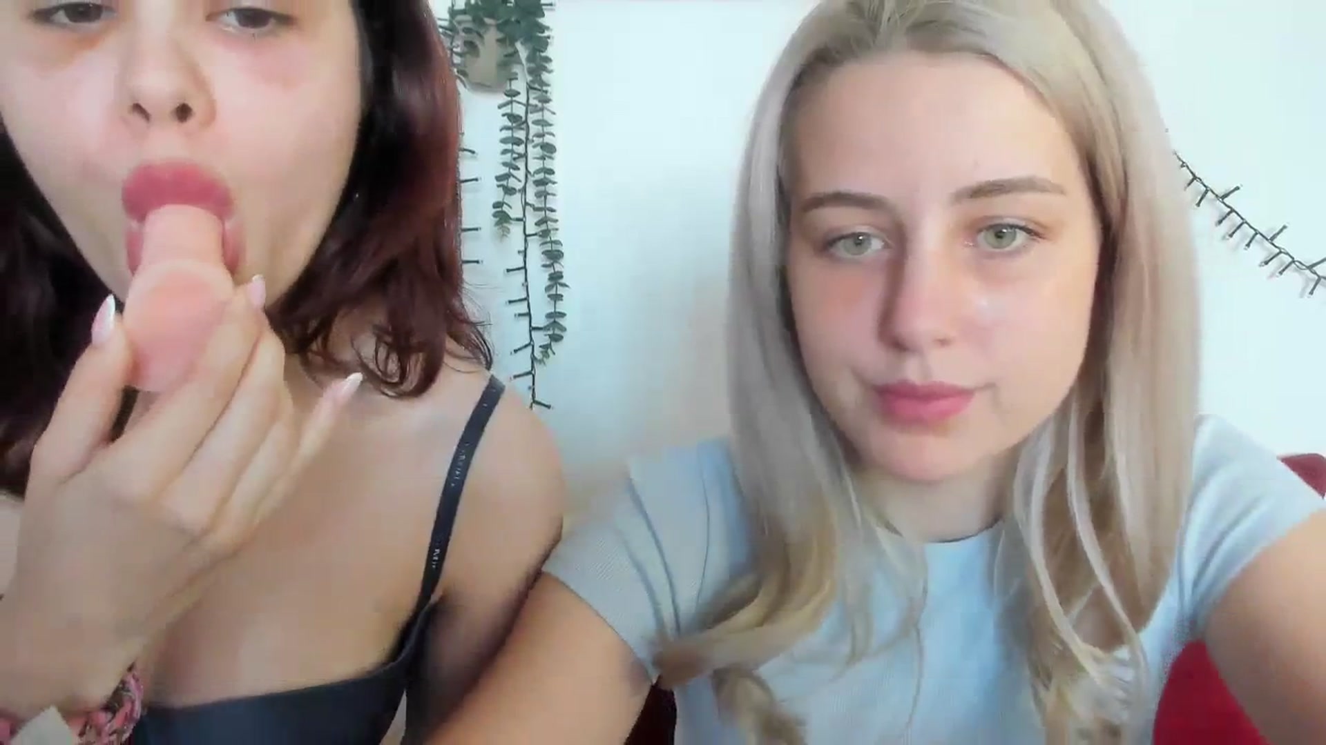 Gallery image thumbnail from AliceKatz's myfreecams stream on, 03/03/2024, 15:04 image 4 of 20