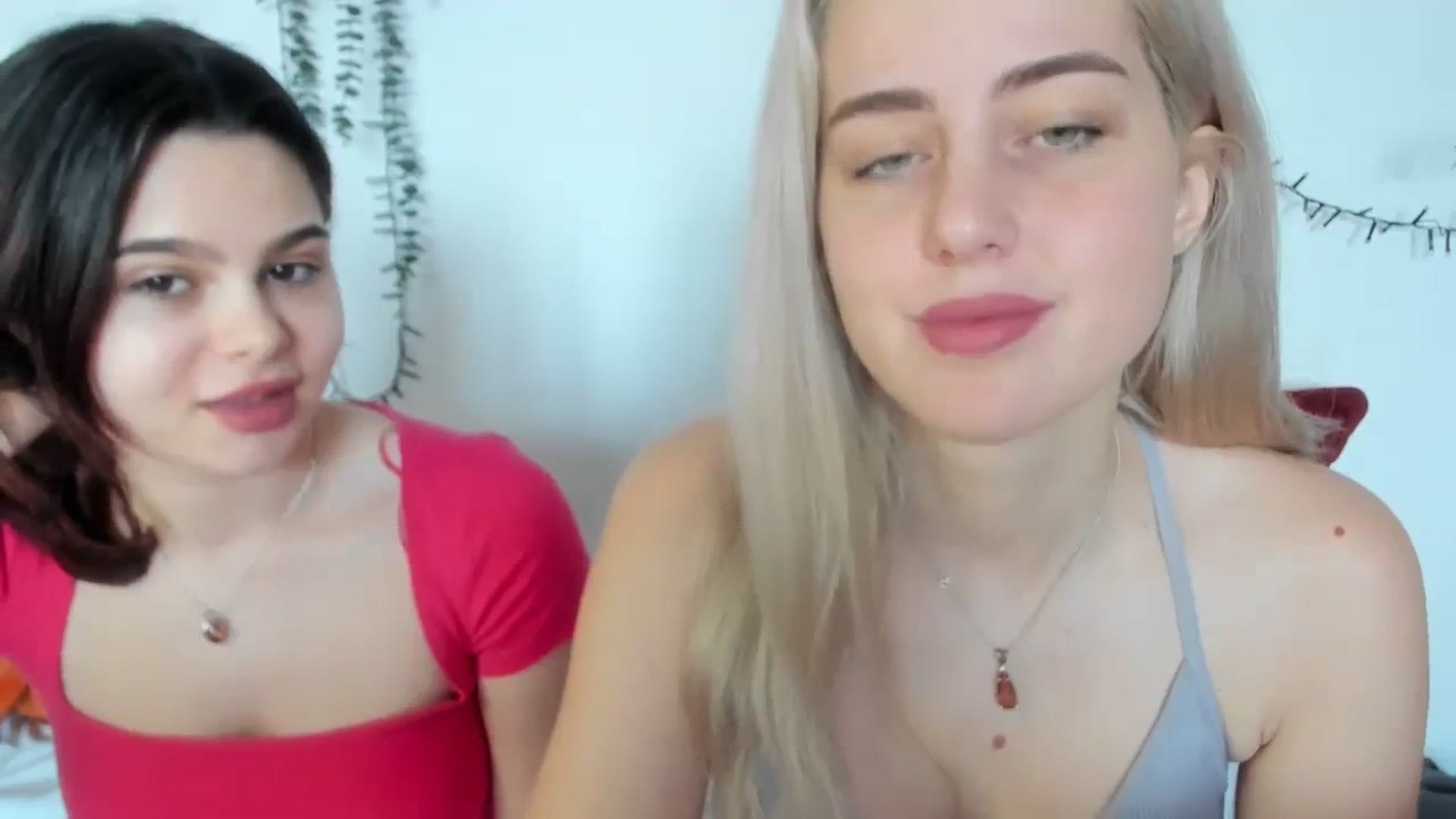 Gallery image thumbnail from AliceKatz's myfreecams stream on, 03/11/2024, 13:34 image 4 of 20