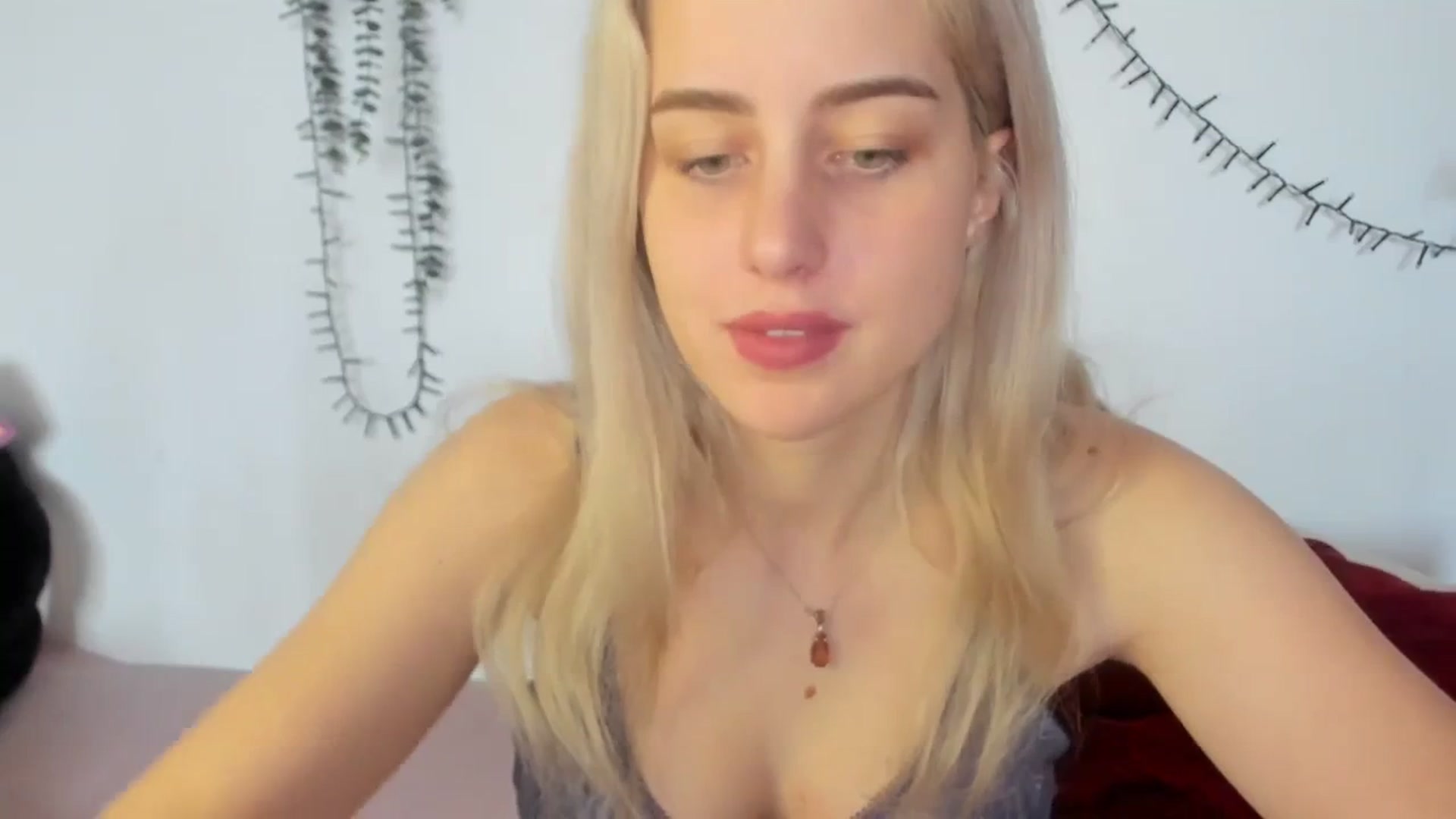 Gallery image thumbnail from AliceKatz's myfreecams stream on, 03/13/2024, 14:40 image 10 of 20