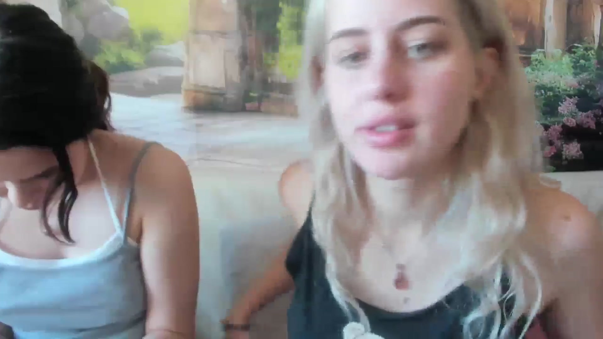 Gallery image thumbnail from AliceKatz's myfreecams stream on, 03/24/2024, 12:30 image 5 of 20