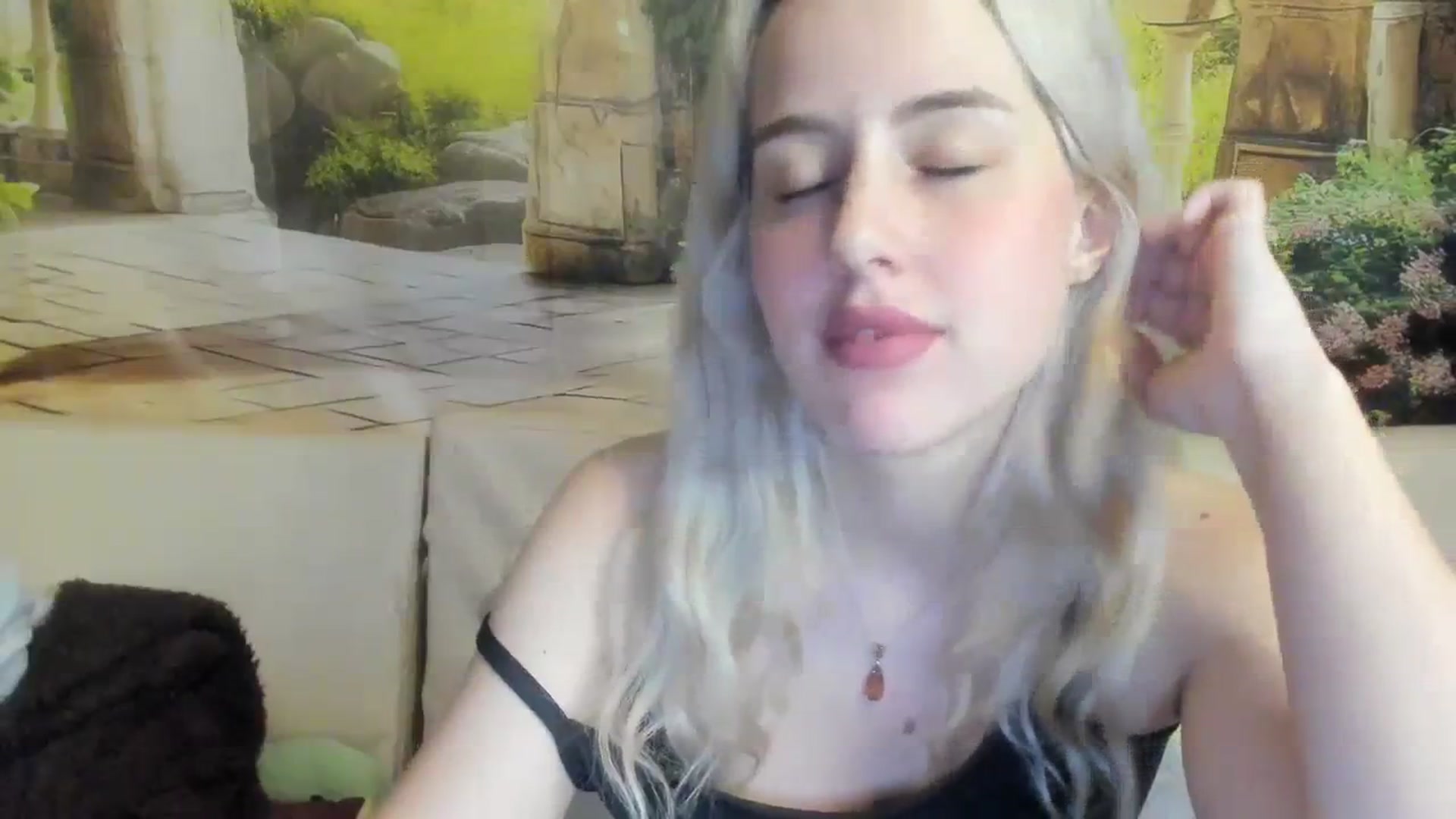 Gallery image thumbnail from AliceKatz's myfreecams stream on, 03/25/2024, 18:32 image 9 of 20