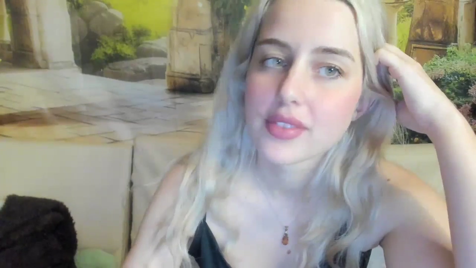 Gallery image thumbnail from AliceKatz's myfreecams stream on, 03/25/2024, 18:32 image 11 of 20