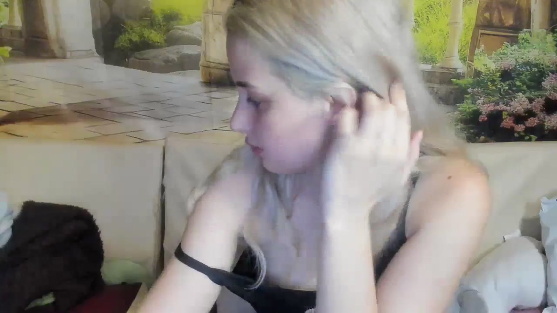 Gallery image thumbnail from AliceKatz's myfreecams stream on, 03/25/2024, 18:32 image 2 of 20