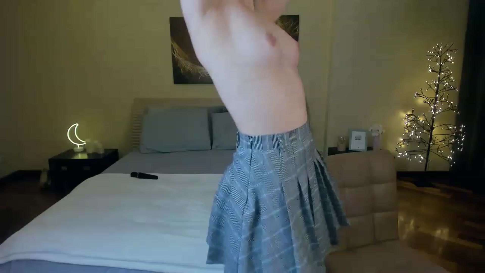 Gallery image thumbnail from AliceKoltt's myfreecams stream on, 11/19/2022, 08:18 image 5 of 20