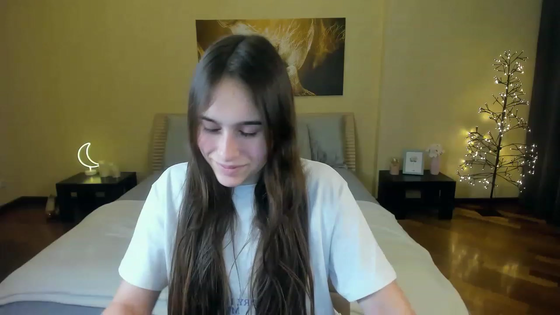 Gallery image thumbnail from AliceKoltt's myfreecams stream on, 11/19/2022, 12:06 image 16 of 20