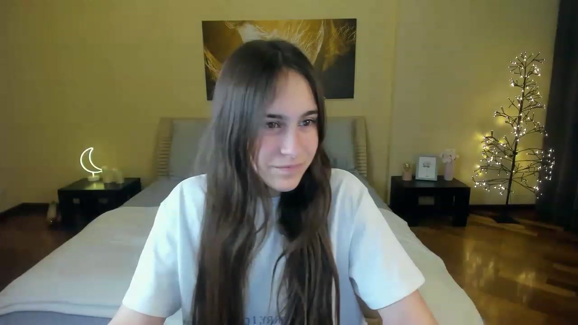 Gallery image thumbnail from AliceKoltt's myfreecams stream on, 11/19/2022, 12:06 image 17 of 20