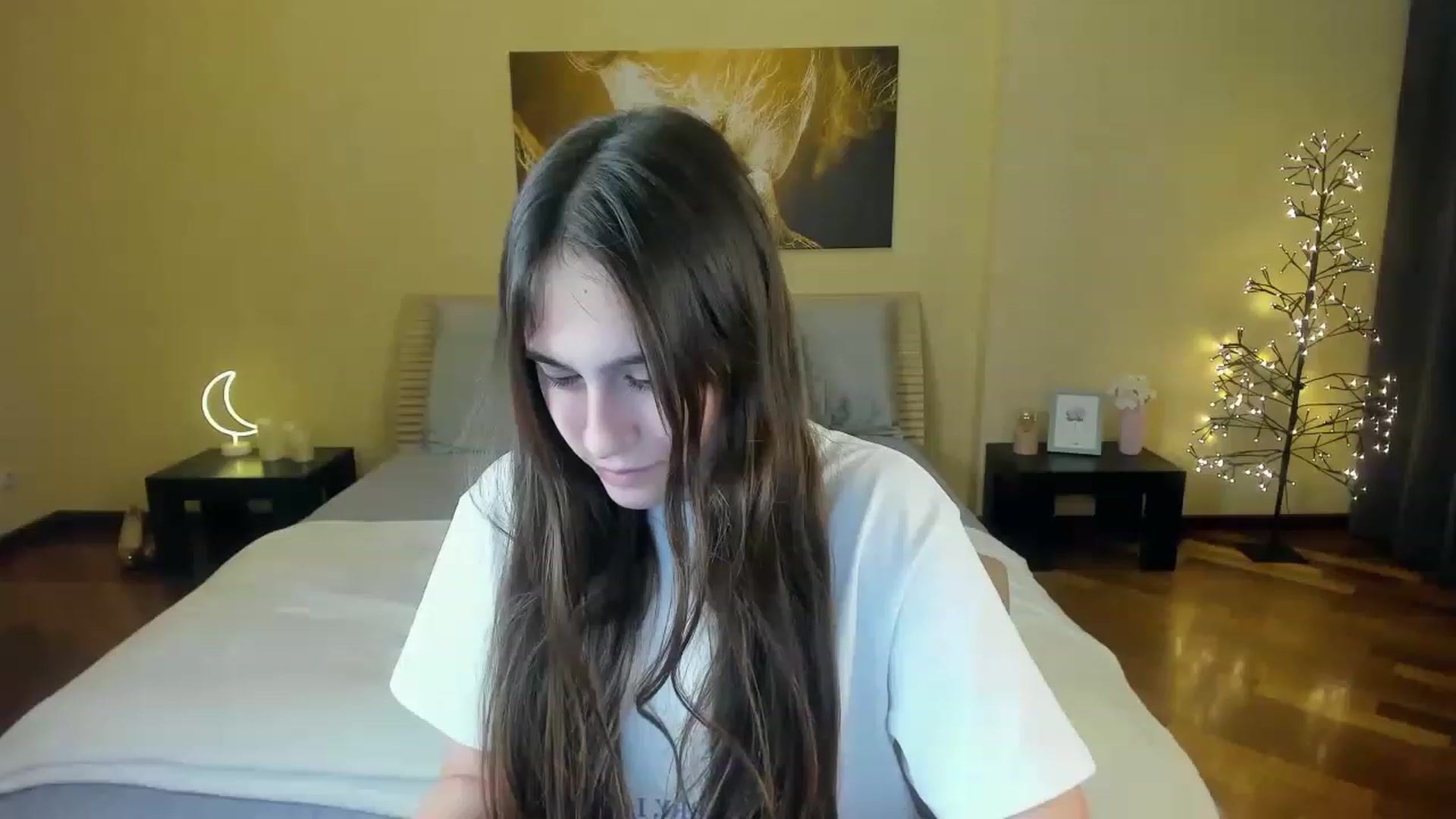 Gallery image thumbnail from AliceKoltt's myfreecams stream on, 11/19/2022, 12:06 image 19 of 20
