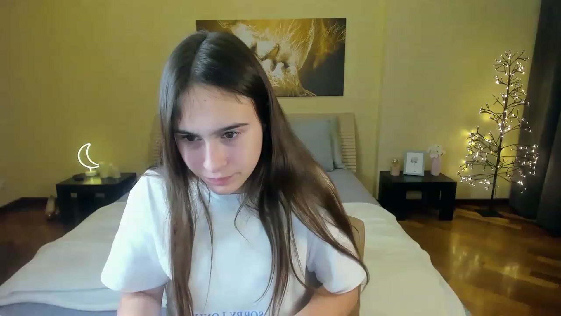 Gallery image thumbnail from AliceKoltt's myfreecams stream on, 11/19/2022, 14:10 image 14 of 20