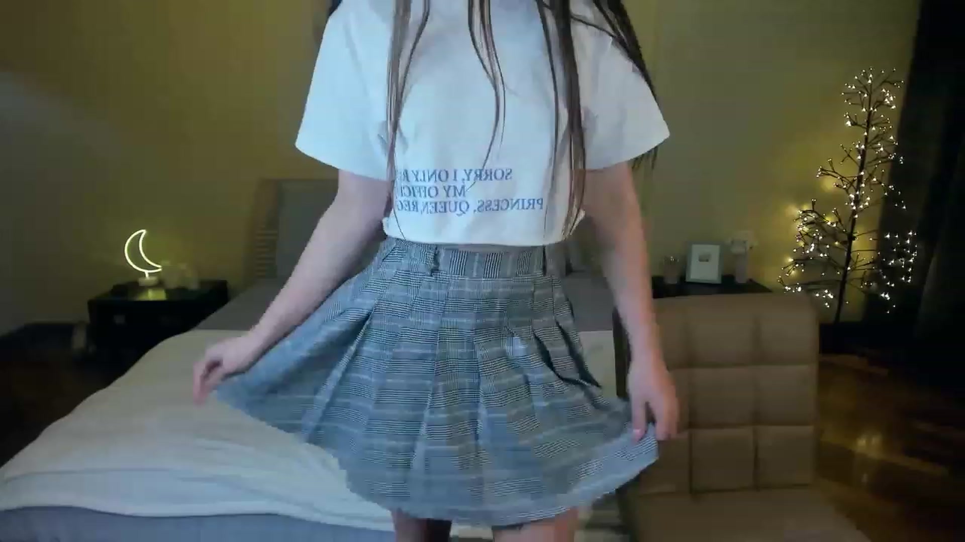 Gallery image thumbnail from AliceKoltt's myfreecams stream on, 11/19/2022, 16:16 image 16 of 20