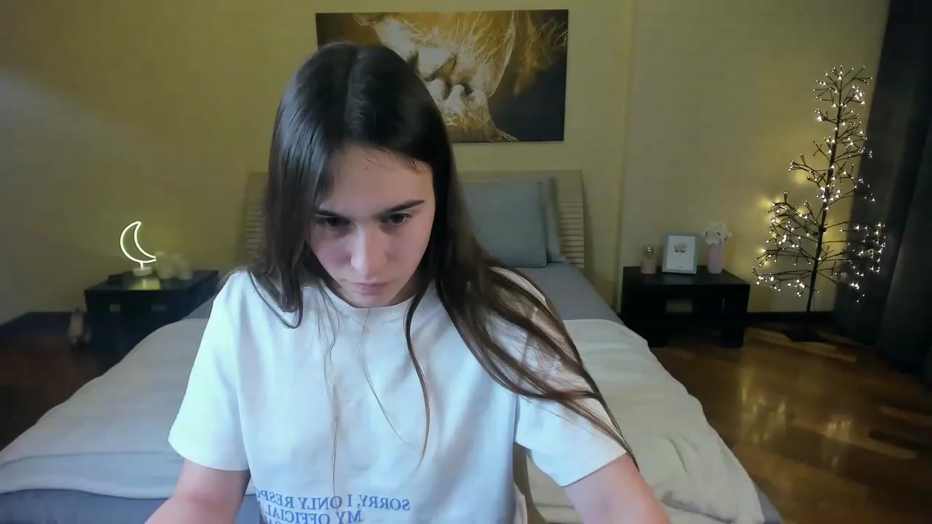 Gallery image thumbnail from AliceKoltt's myfreecams stream on, 11/19/2022, 16:16 image 3 of 20