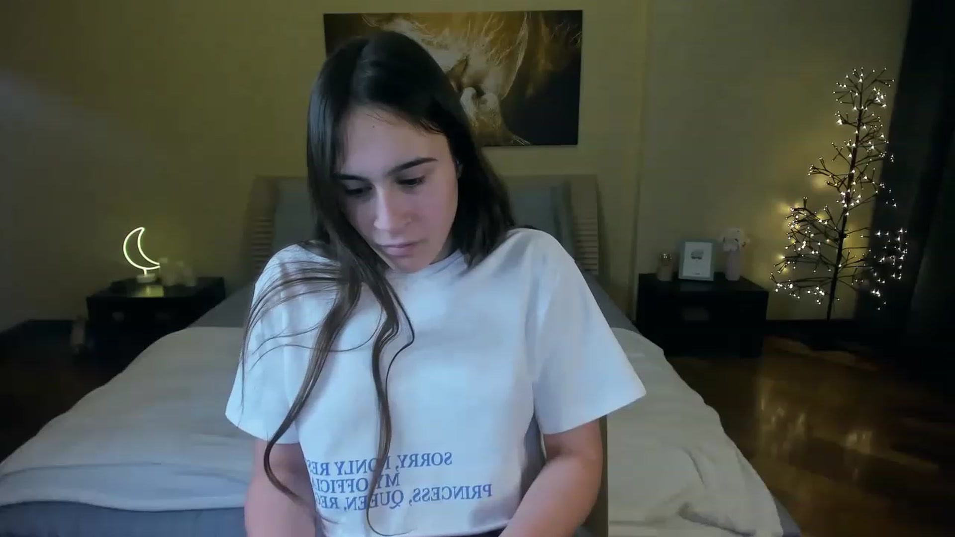 Gallery image thumbnail from AliceKoltt's myfreecams stream on, 11/19/2022, 16:16 image 7 of 20