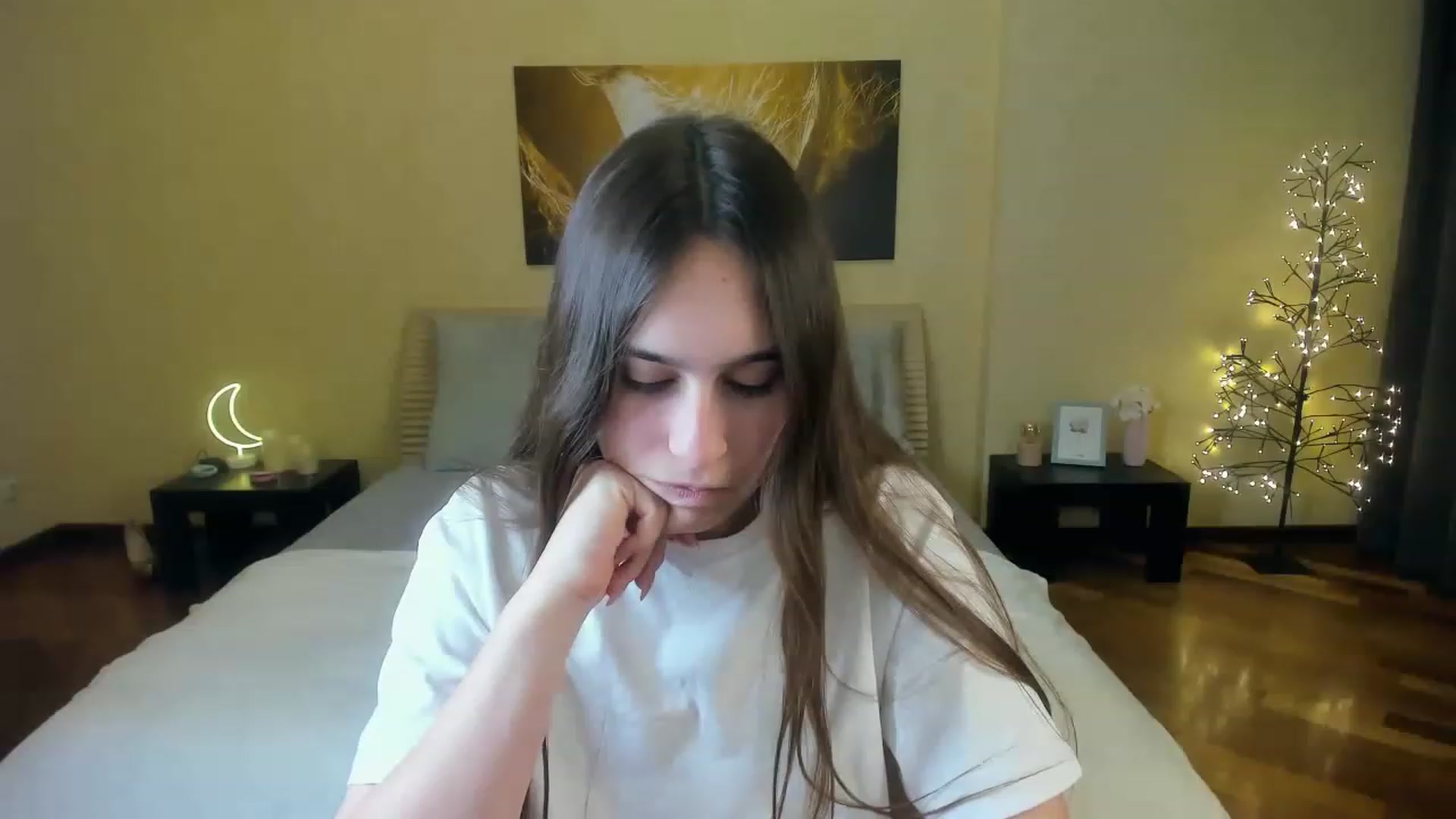 Gallery image thumbnail from AliceKoltt's myfreecams stream on, 11/20/2022, 14:49 image 8 of 20