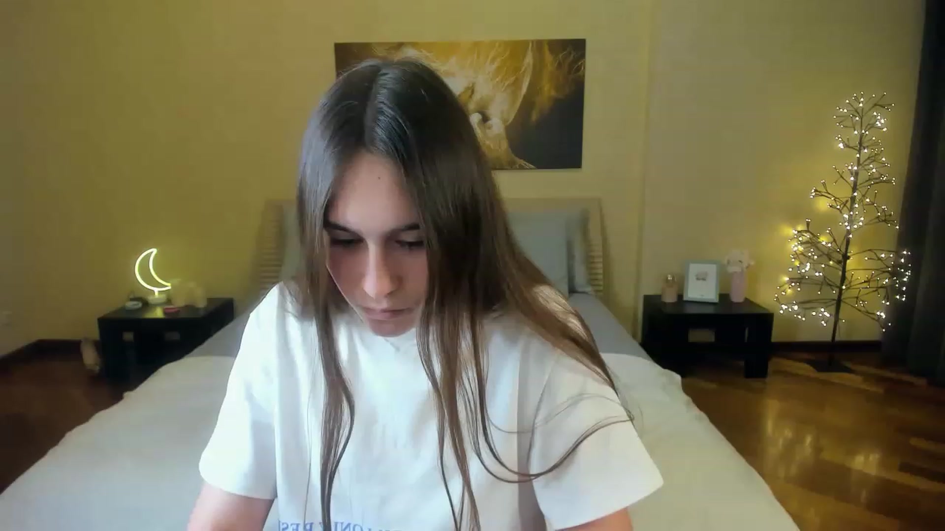 Gallery image thumbnail from AliceKoltt's myfreecams stream on, 11/20/2022, 14:49 image 7 of 20