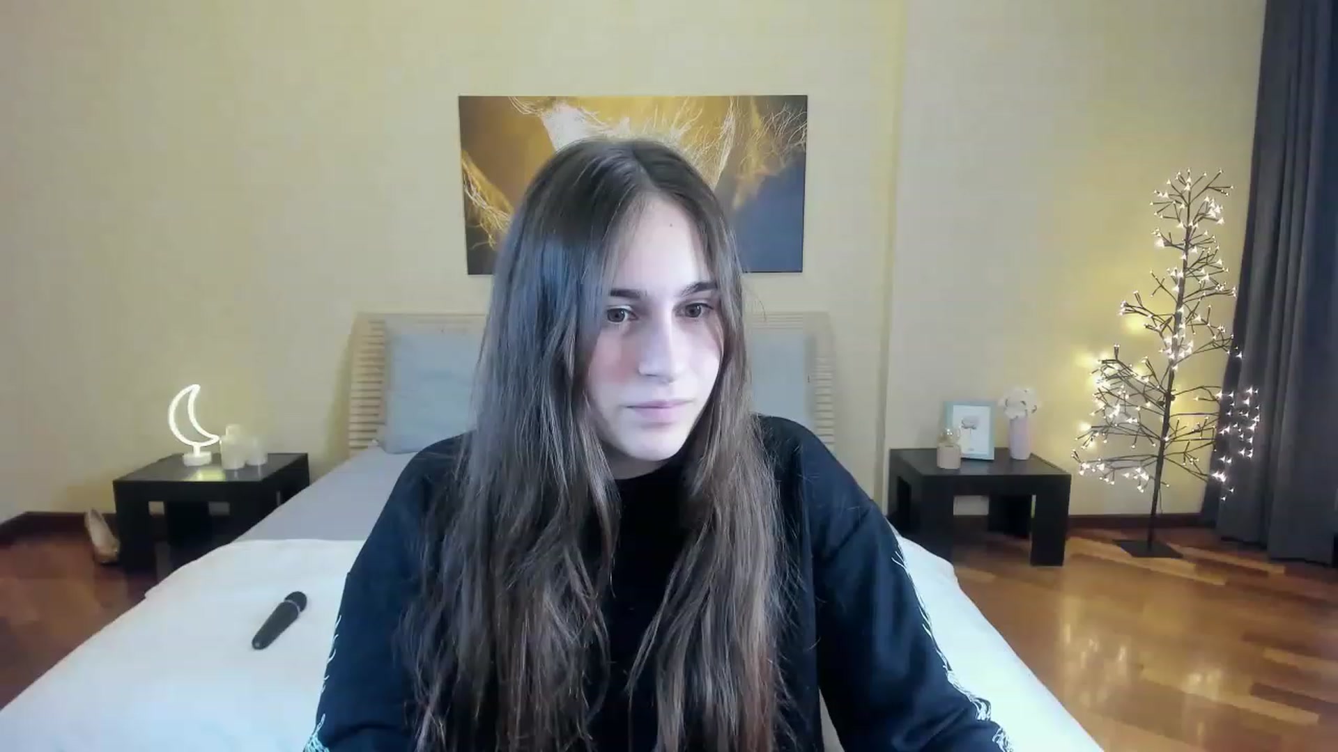 Gallery image thumbnail from AliceKoltt's myfreecams stream on, 11/22/2022, 17:35 image 2 of 20