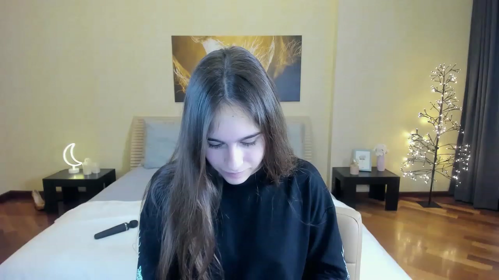 Gallery image thumbnail from AliceKoltt's myfreecams stream on, 11/22/2022, 17:35 image 16 of 20
