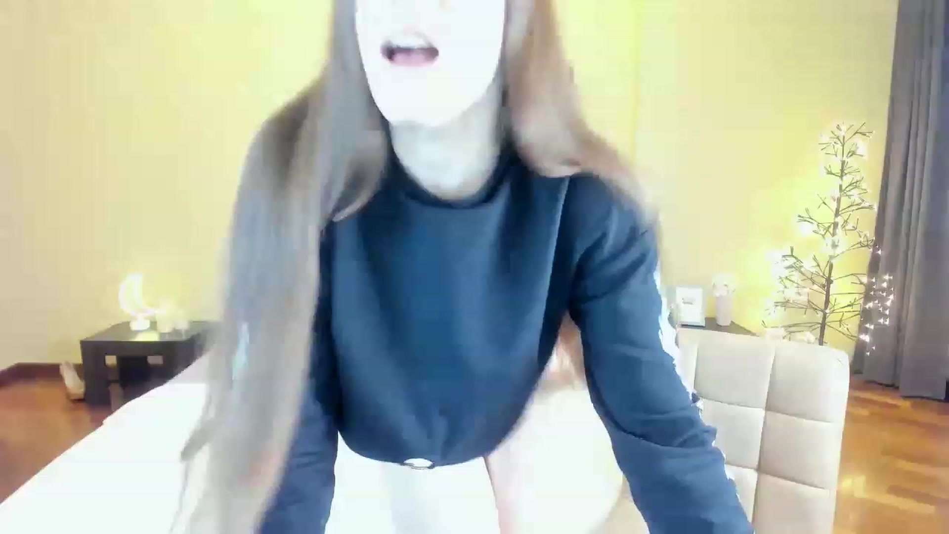 Gallery image thumbnail from AliceKoltt's myfreecams stream on, 11/22/2022, 17:35 image 7 of 20