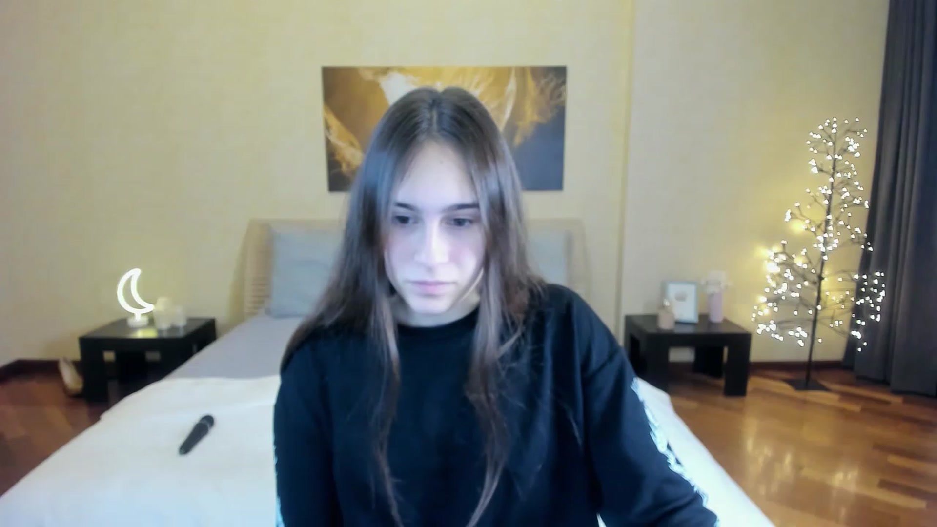 Gallery image thumbnail from AliceKoltt's myfreecams stream on, 11/22/2022, 17:35 image 4 of 20