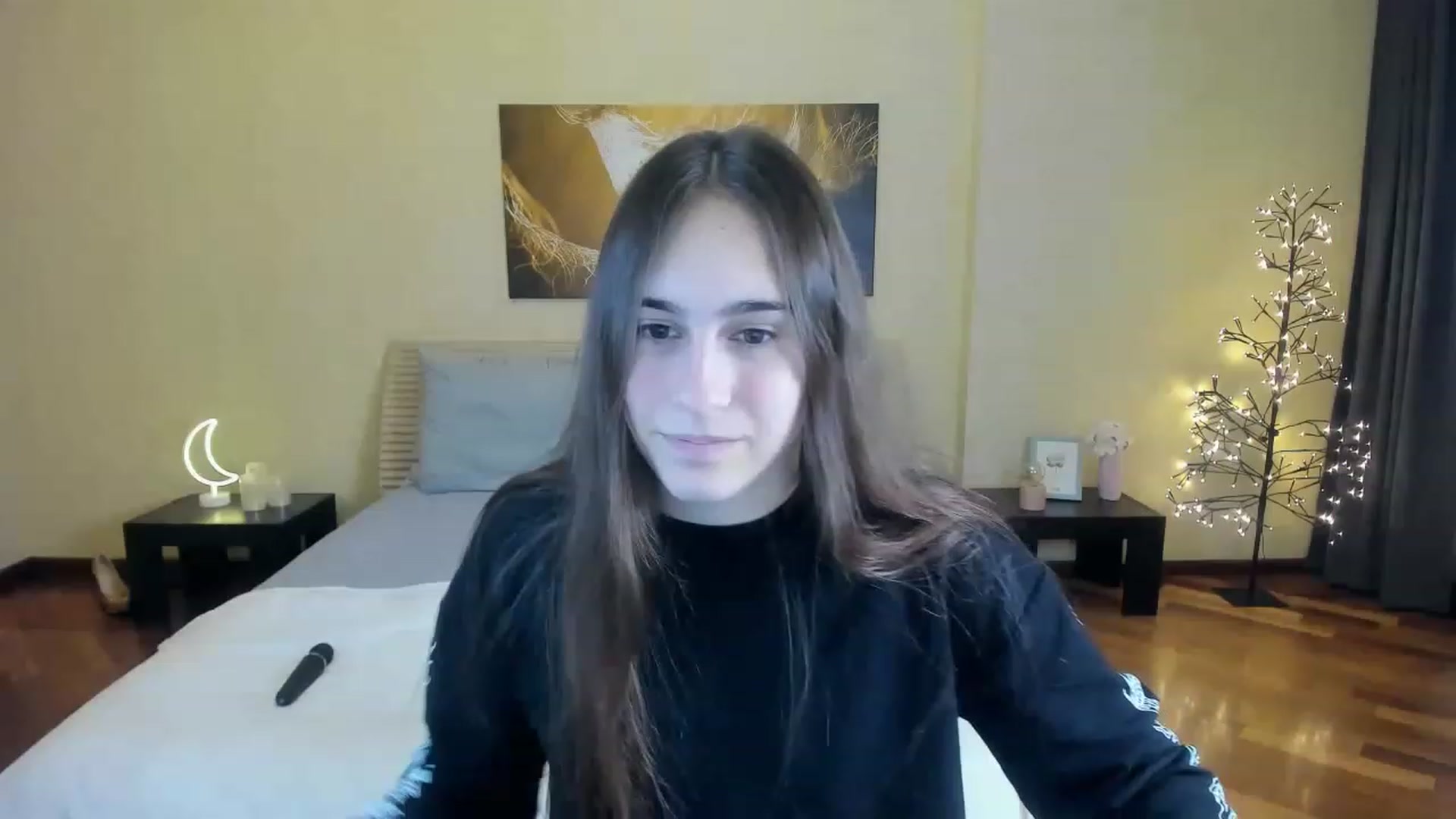Gallery image thumbnail from AliceKoltt's myfreecams stream on, 11/22/2022, 17:35 image 6 of 20