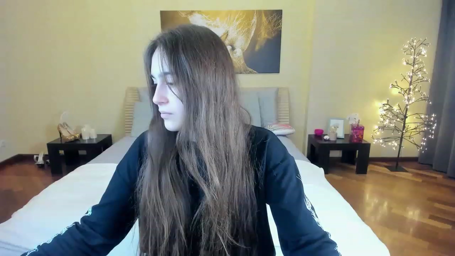 Gallery image thumbnail from AliceKoltt's myfreecams stream on, 11/26/2022, 16:41 image 9 of 20