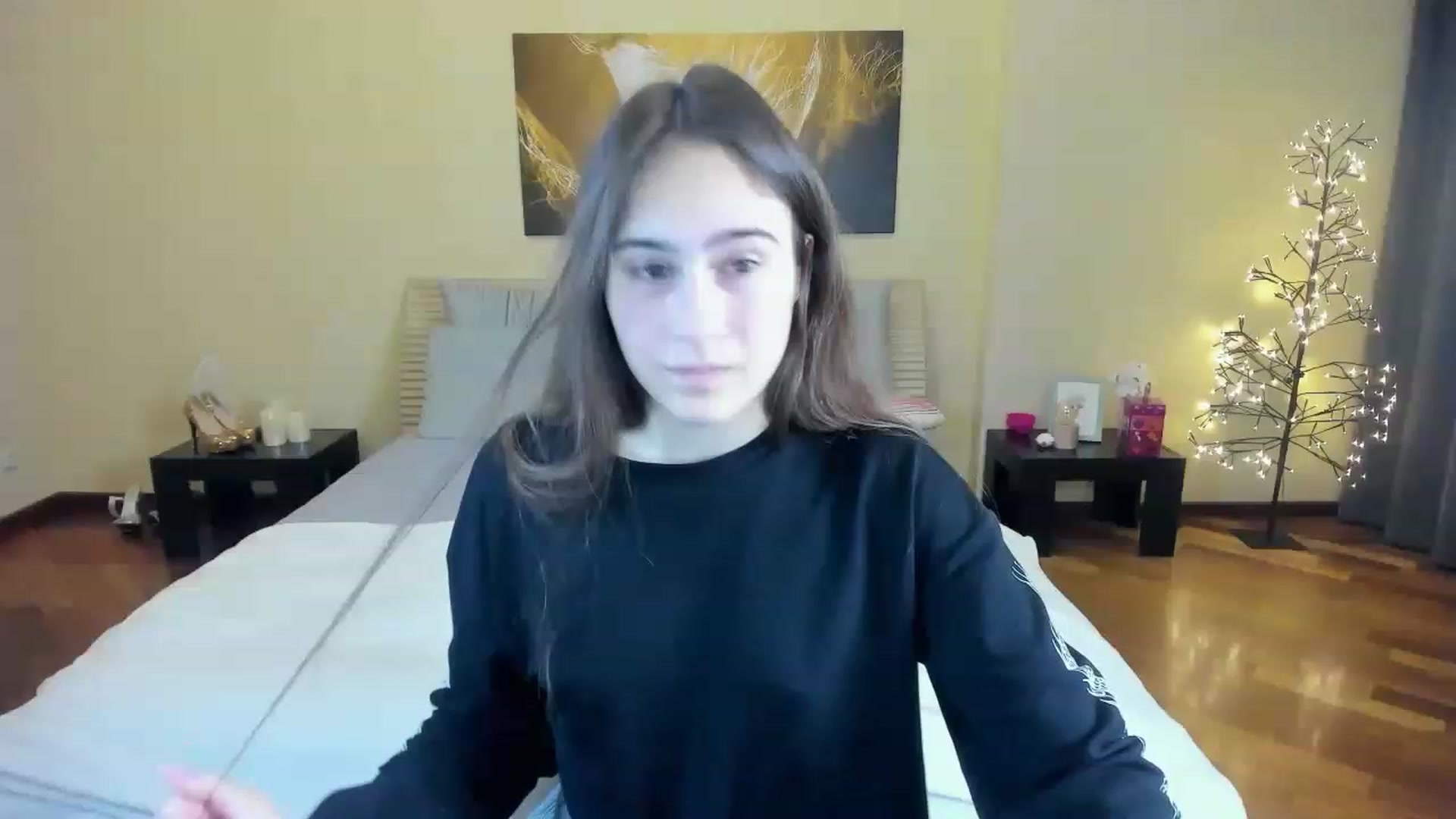 Gallery image thumbnail from AliceKoltt's myfreecams stream on, 11/26/2022, 16:41 image 6 of 20