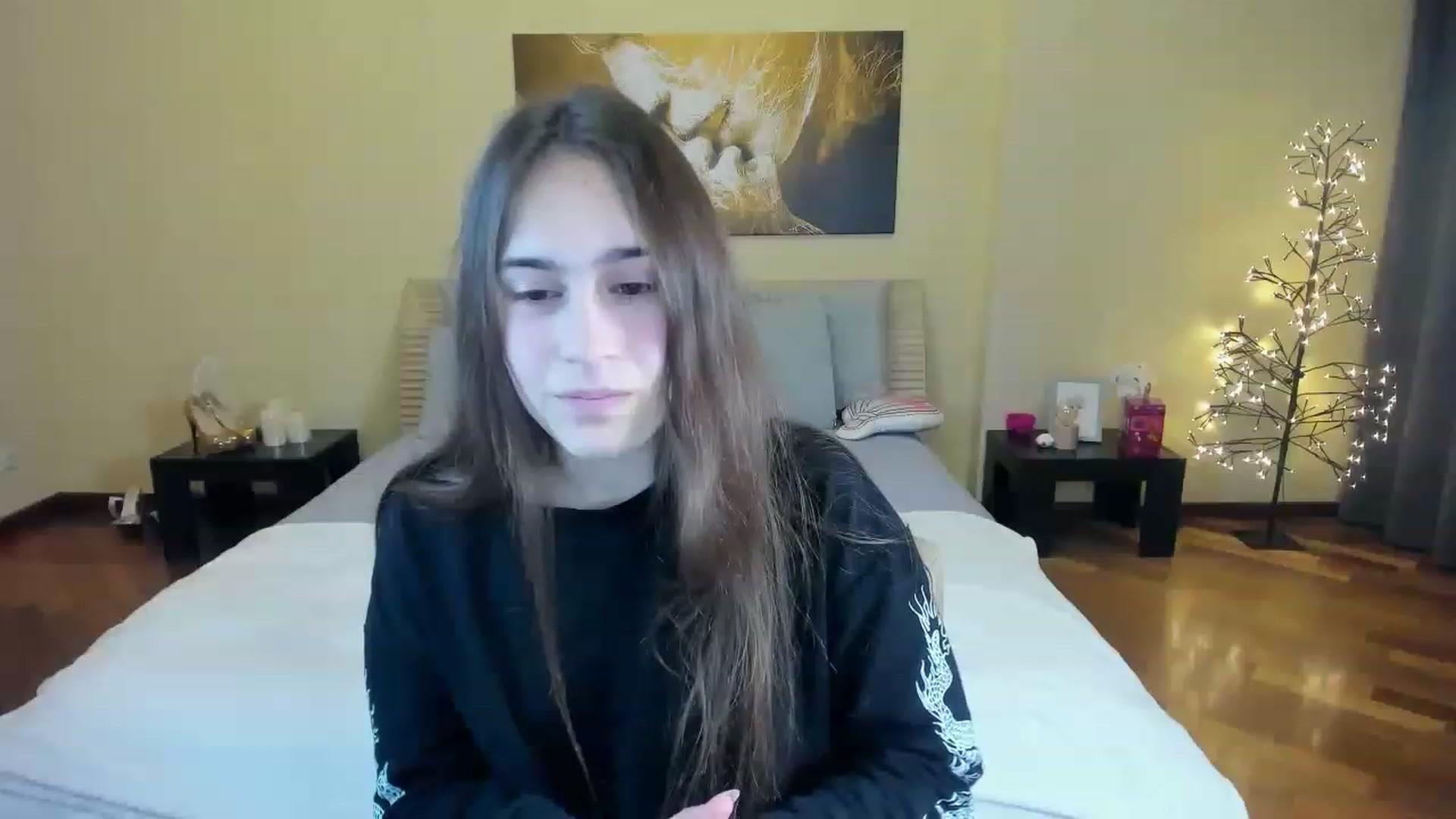 Gallery image thumbnail from AliceKoltt's myfreecams stream on, 11/26/2022, 16:41 image 7 of 20