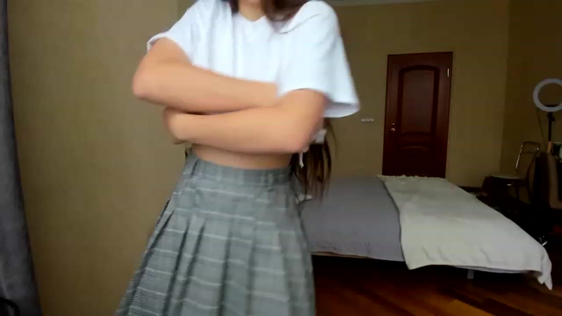Gallery image thumbnail from AliceKoltt's myfreecams stream on, 11/27/2022, 11:35 image 2 of 20