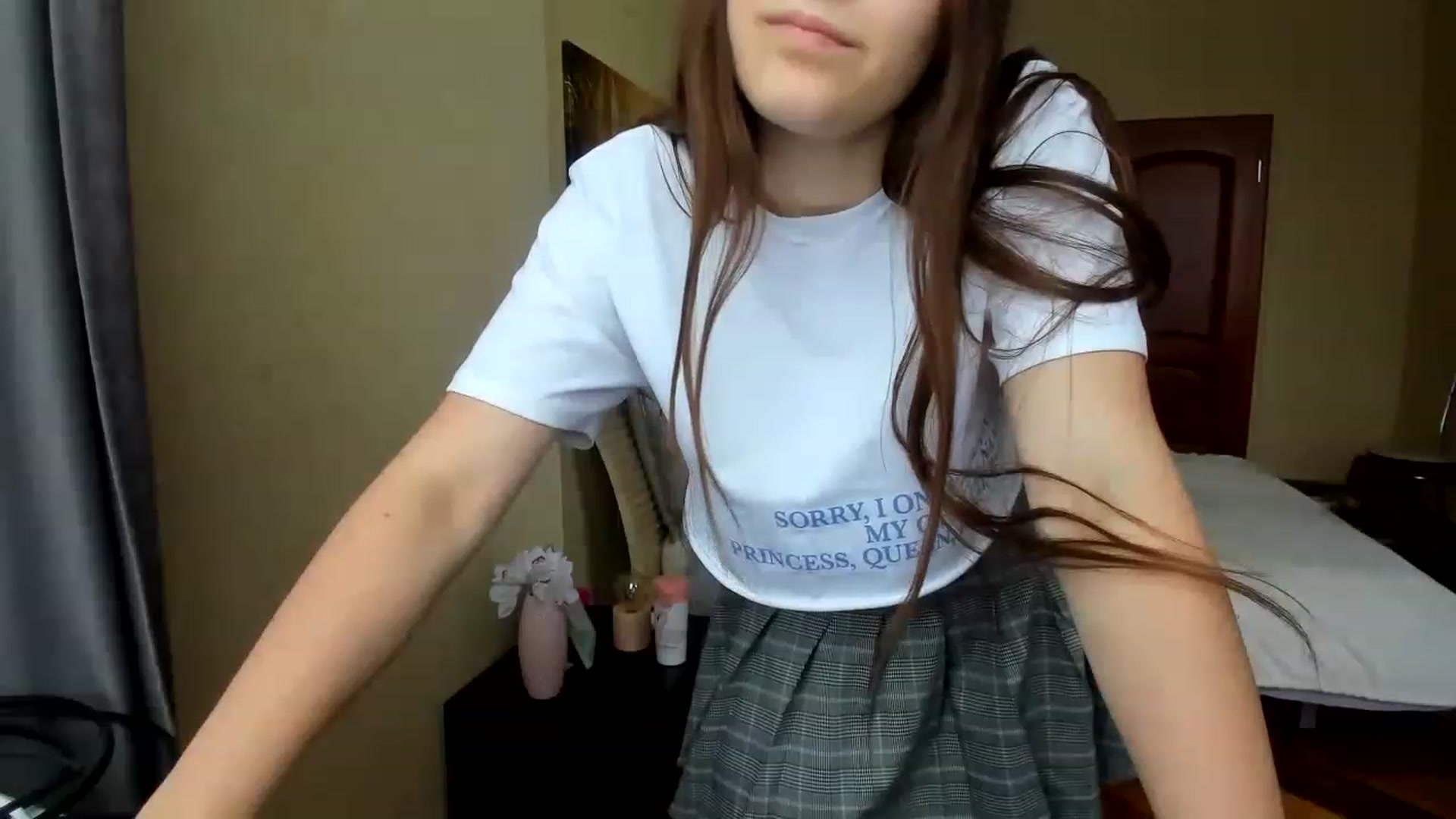 Gallery image thumbnail from AliceKoltt's myfreecams stream on, 11/27/2022, 12:25 image 5 of 20