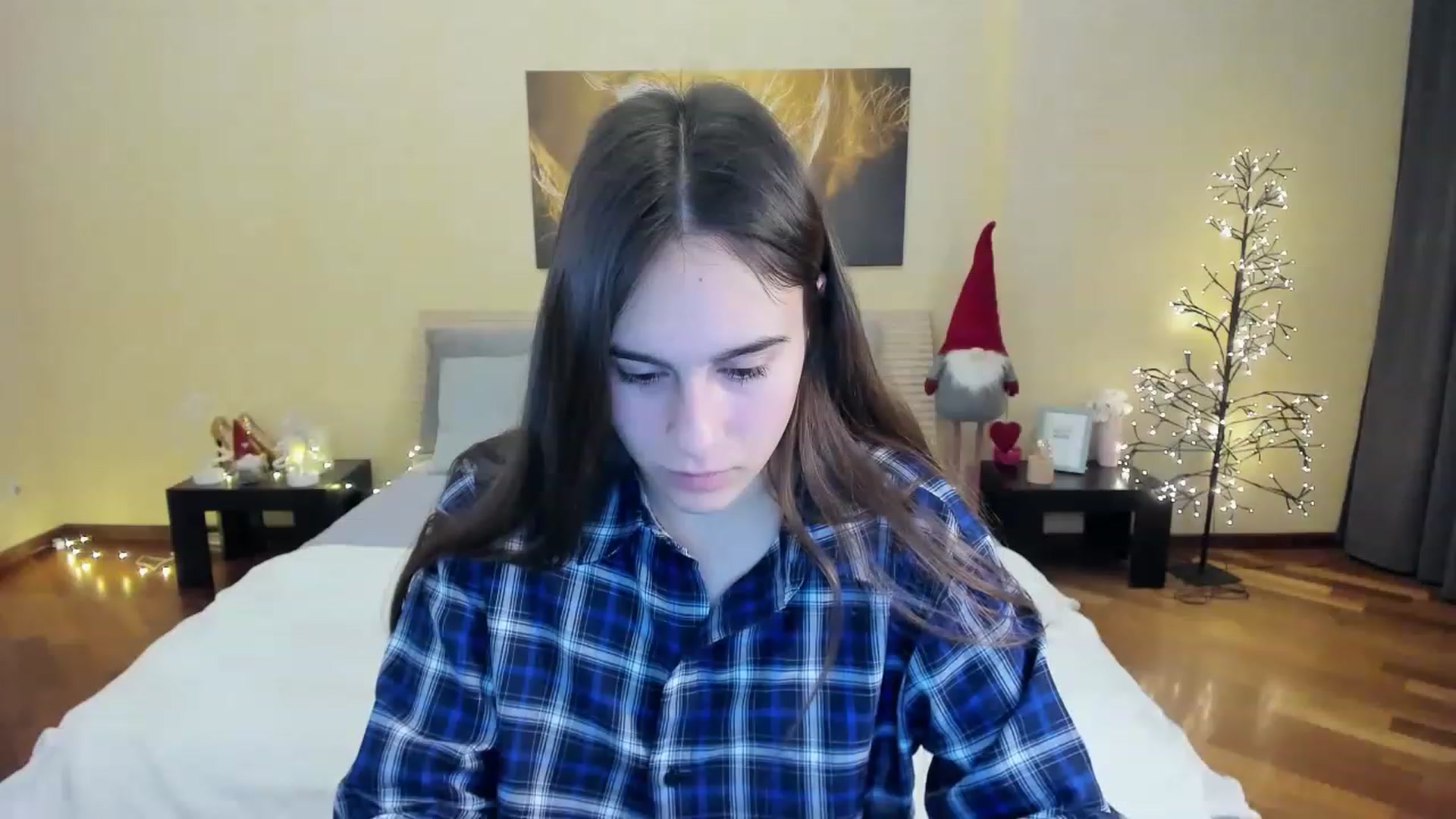 Gallery image thumbnail from AliceKoltt's myfreecams stream on, 12/24/2022, 20:00 image 20 of 20