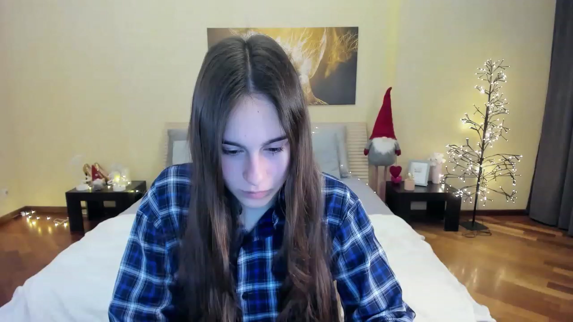 Gallery image thumbnail from AliceKoltt's myfreecams stream on, 12/24/2022, 20:00 image 16 of 20