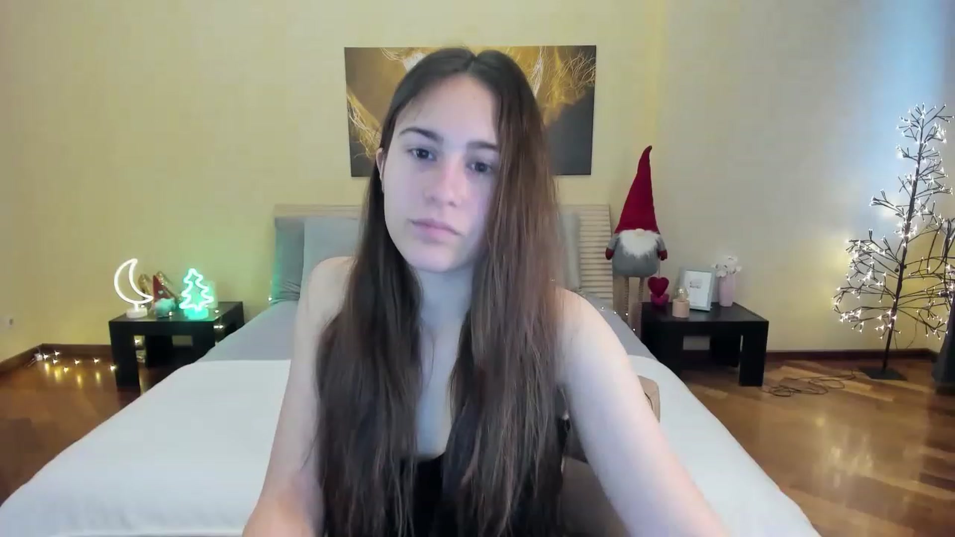 Gallery image thumbnail from AliceKoltt's myfreecams stream on, 12/25/2022, 09:28 image 5 of 20
