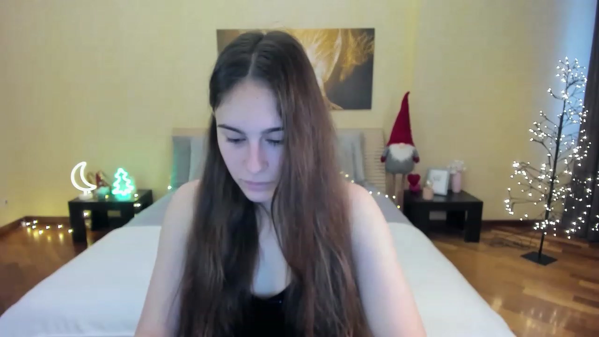 Gallery image thumbnail from AliceKoltt's myfreecams stream on, 12/25/2022, 09:28 image 17 of 20