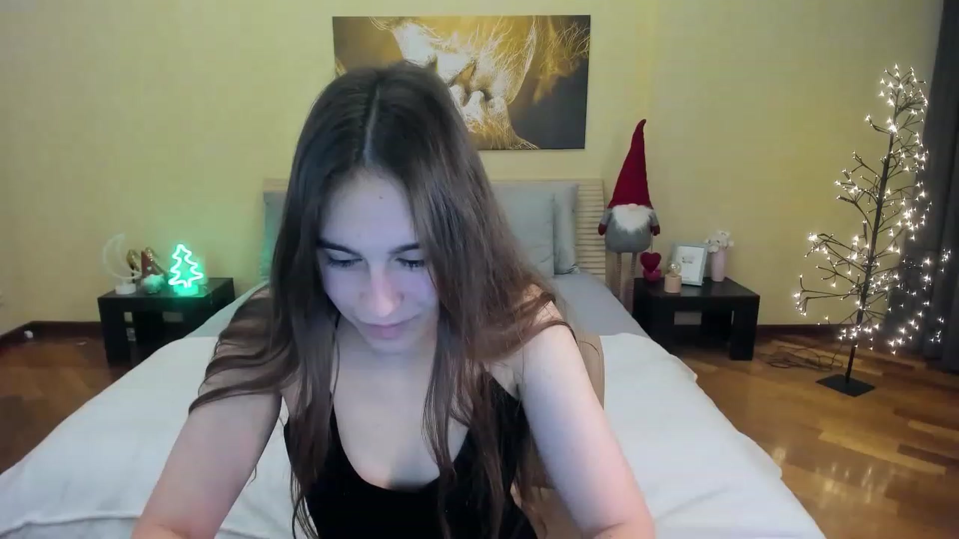 Gallery image thumbnail from AliceKoltt's myfreecams stream on, 12/25/2022, 14:52 image 3 of 20