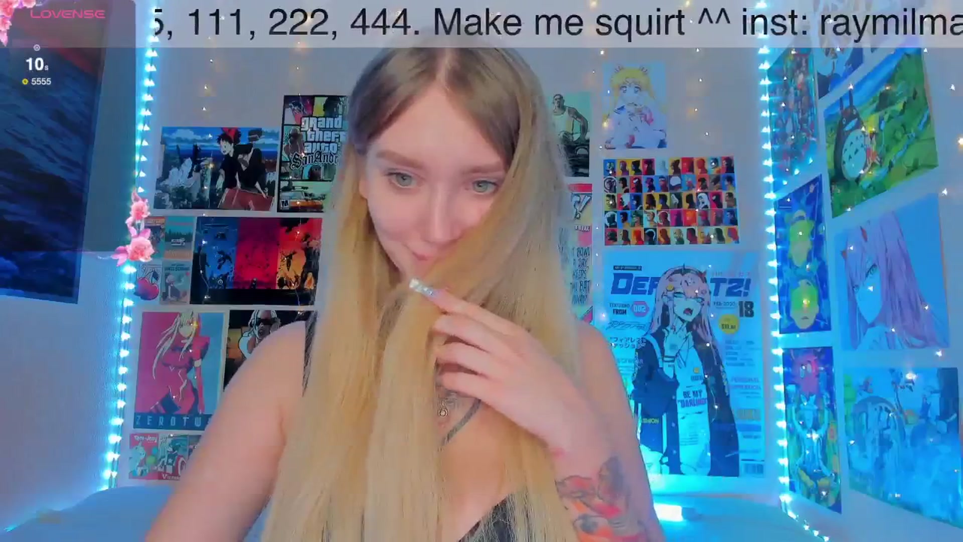 Gallery image thumbnail from AliceMilr's myfreecams stream on, 12/27/2024, 12:30 image 14 of 20
