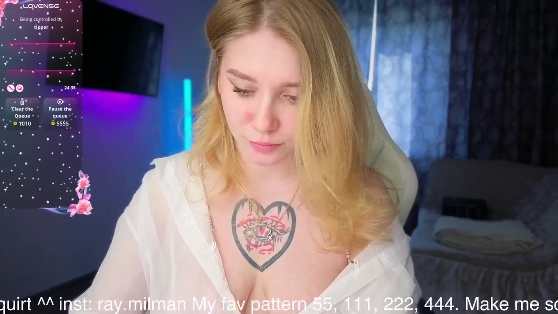 Gallery image thumbnail from AliceMilr's myfreecams stream on, 04/12/2026, 11:41 image 3 of 20