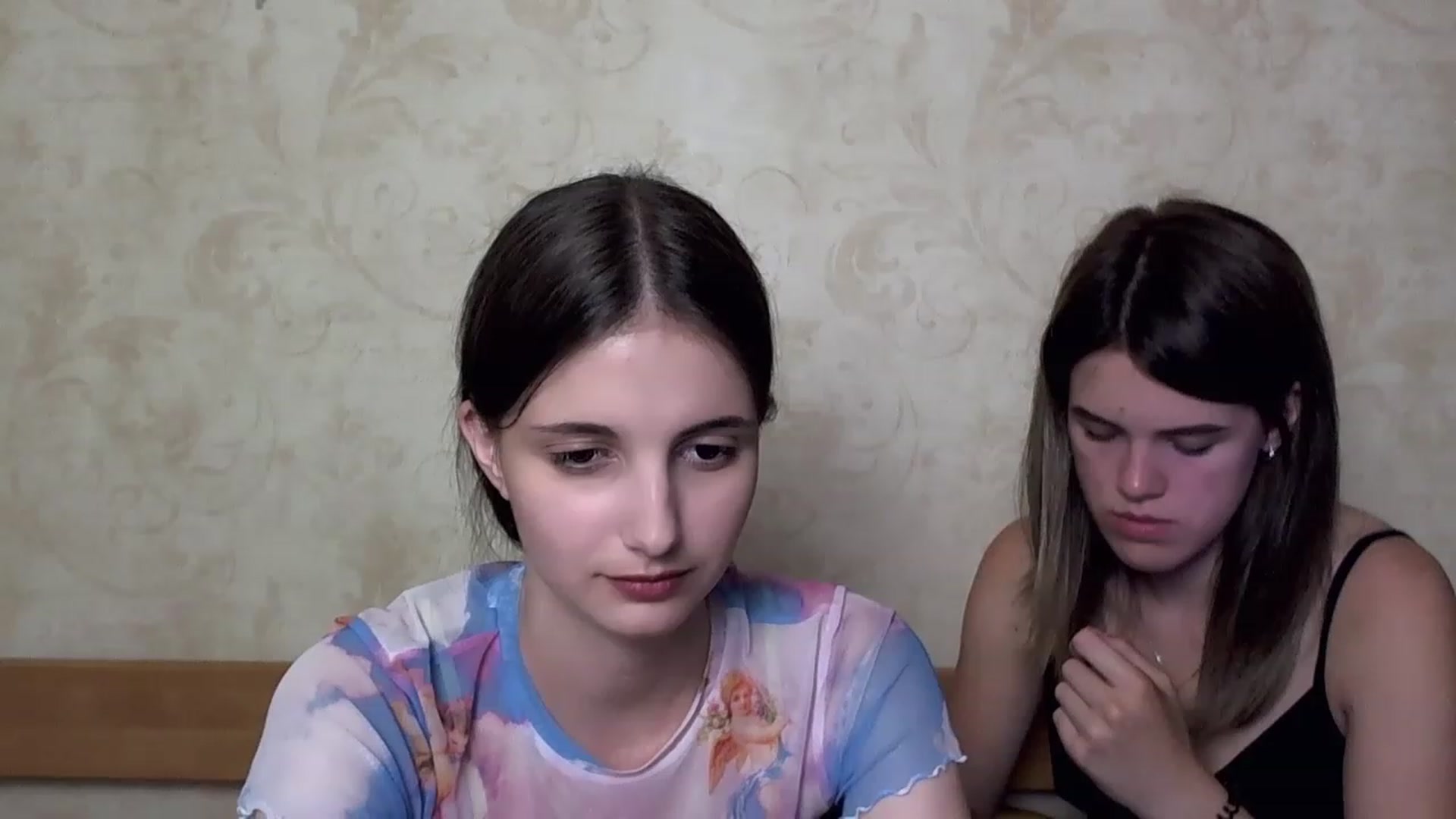 Gallery image thumbnail from AliceMoreee's myfreecams stream on, 07/14/2023, 21:16 image 6 of 20