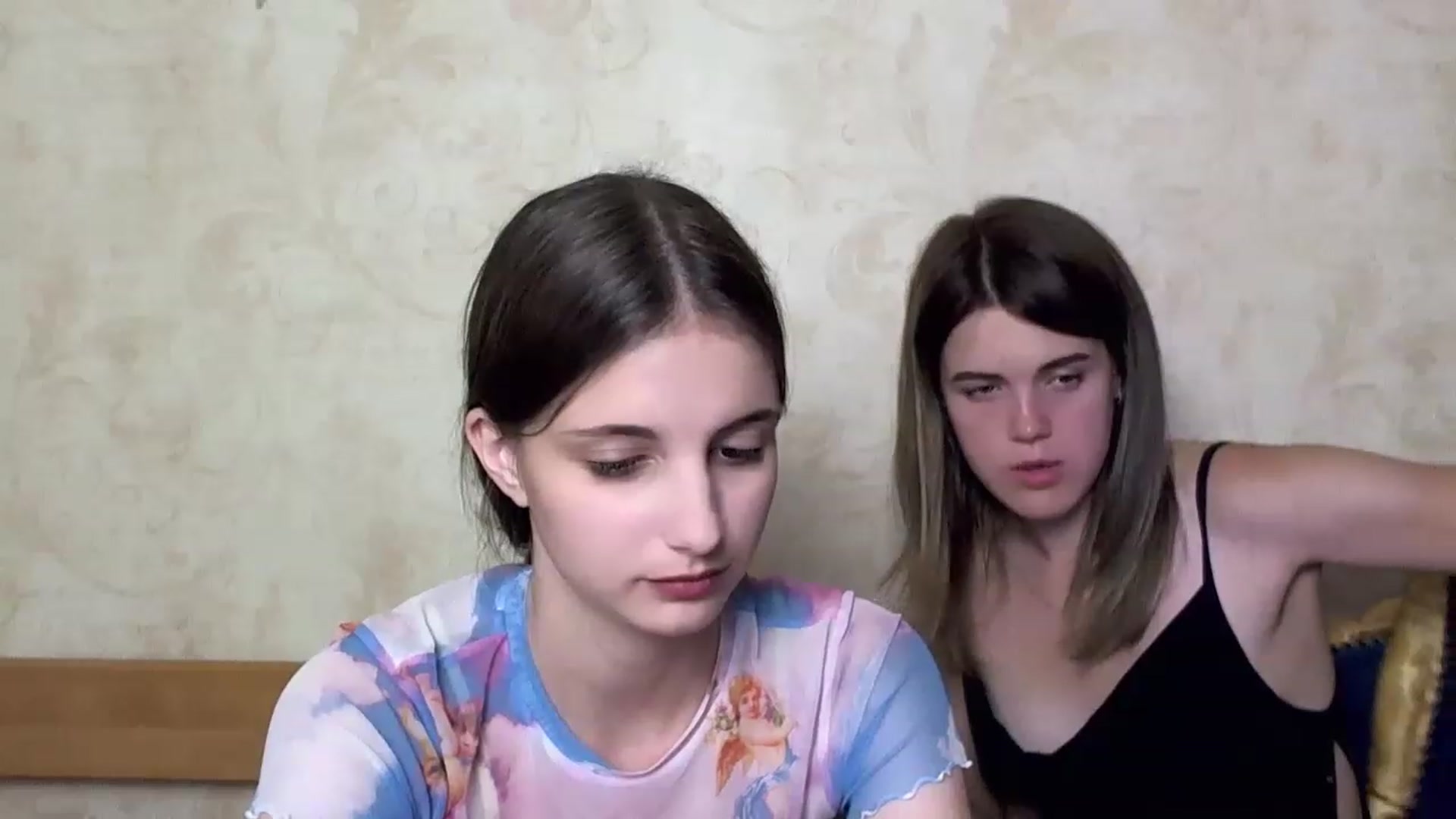 Gallery image thumbnail from AliceMoreee's myfreecams stream on, 07/14/2023, 21:16 image 7 of 20