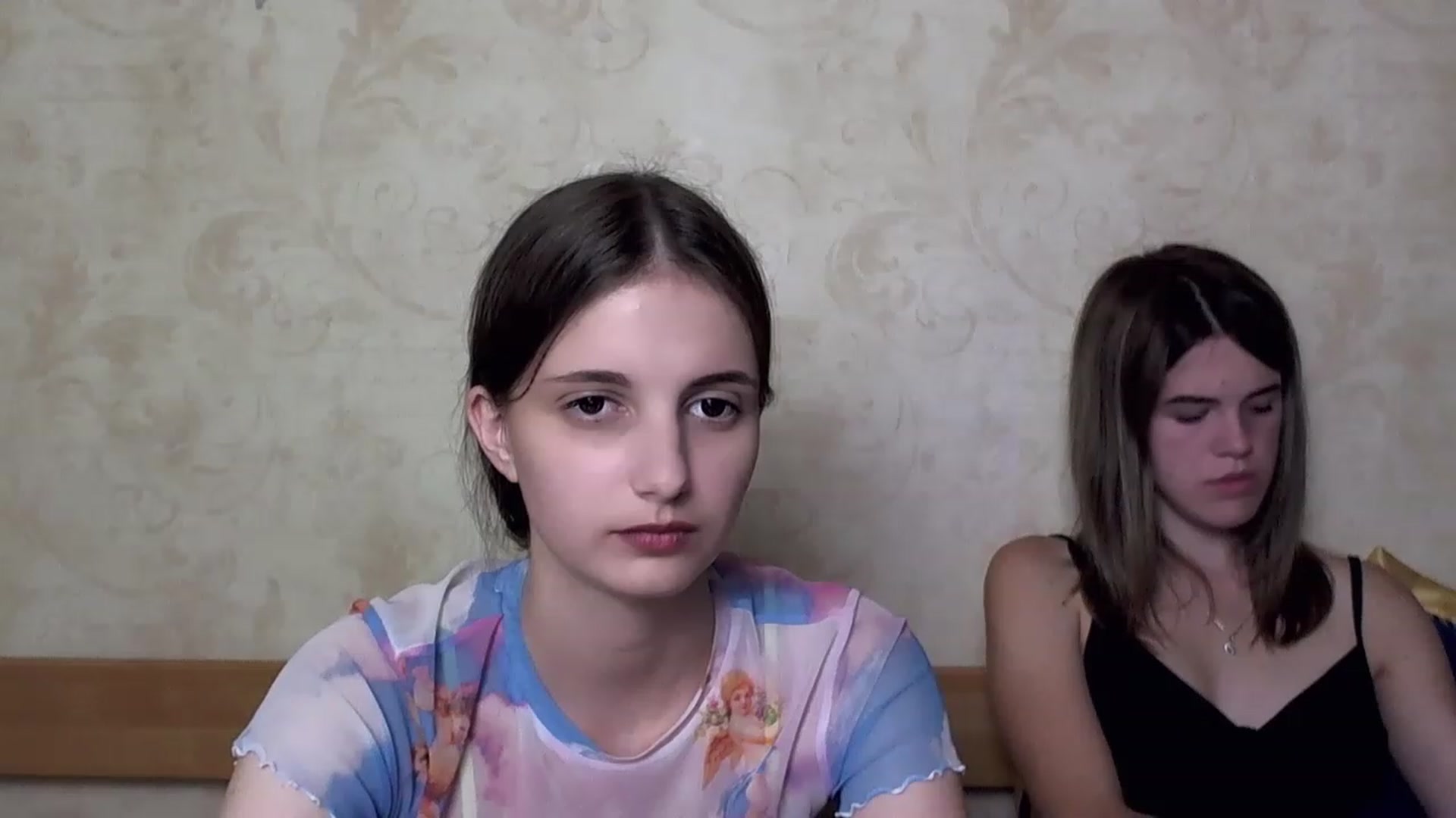 Gallery image thumbnail from AliceMoreee's myfreecams stream on, 07/14/2023, 21:16 image 18 of 20