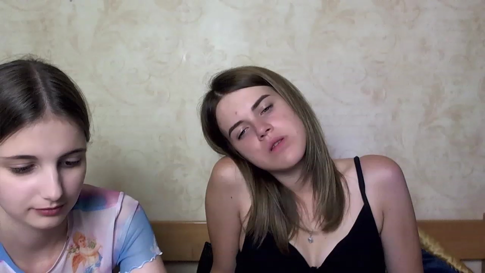 Gallery image thumbnail from AliceMoreee's myfreecams stream on, 07/14/2023, 22:10 image 18 of 20