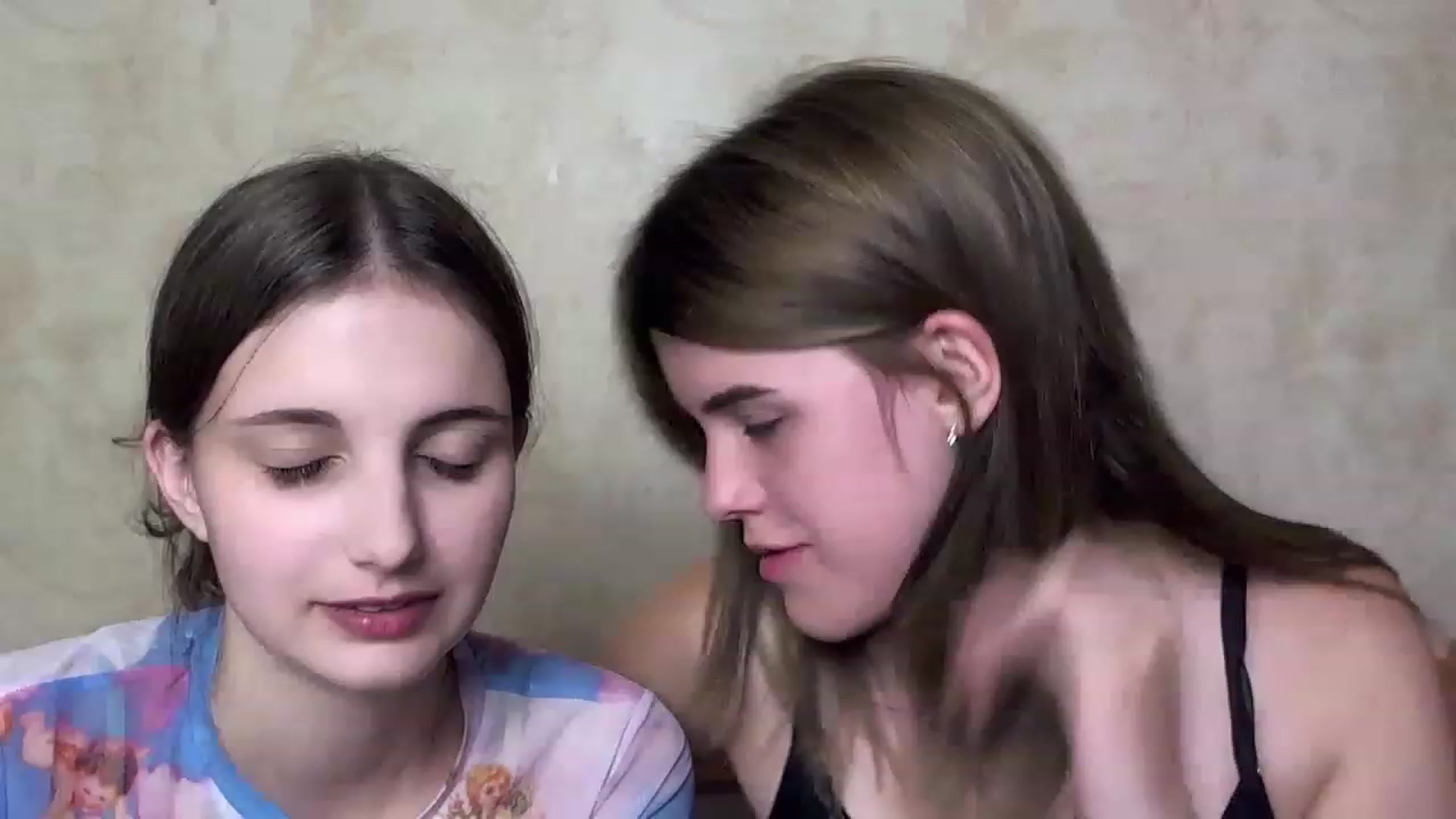 Gallery image thumbnail from AliceMoreee's myfreecams stream on, 07/14/2023, 22:36 image 19 of 20