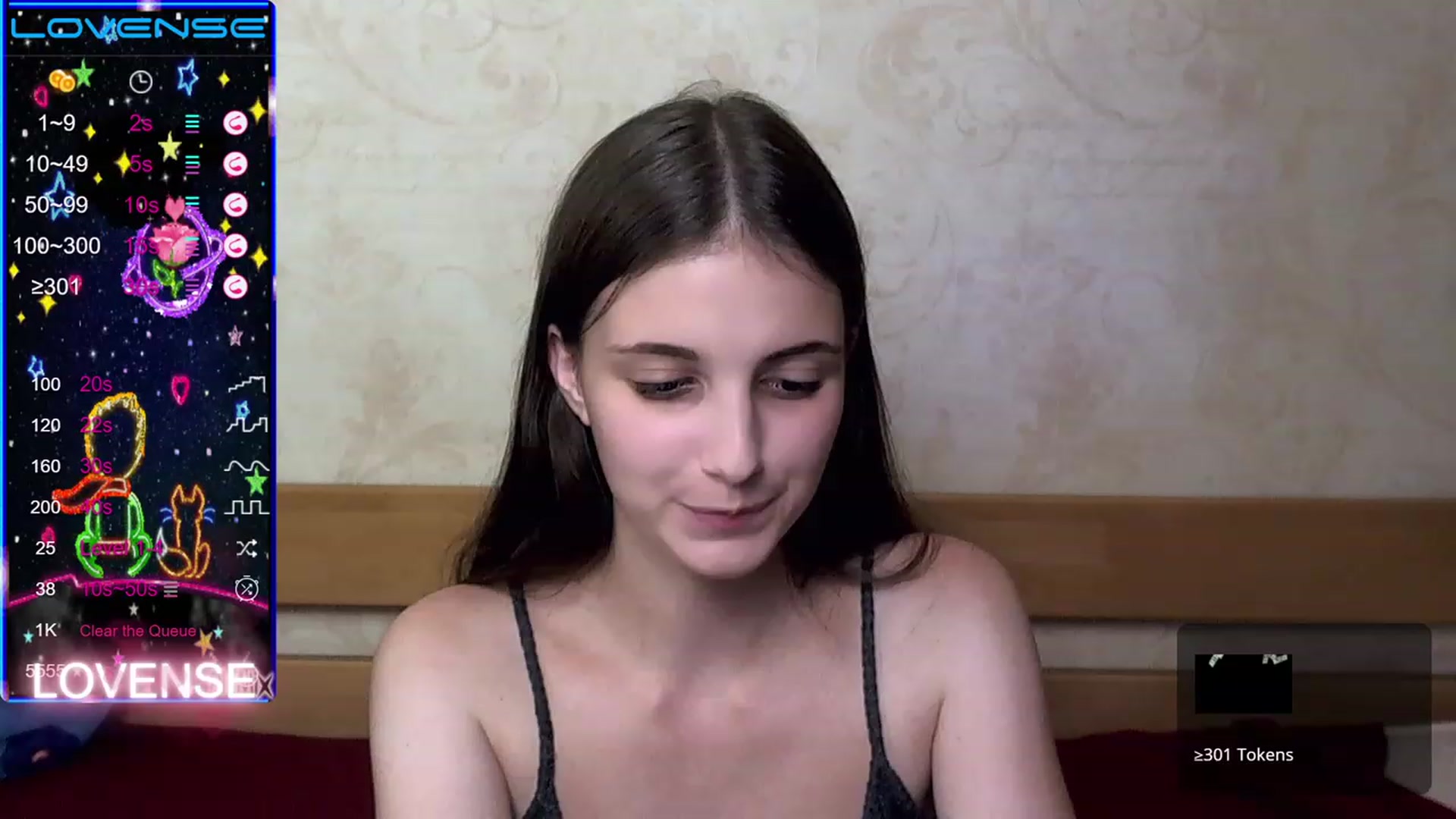 Gallery image thumbnail from AliceMoreee's myfreecams stream on, 08/07/2023, 02:05 image 12 of 20