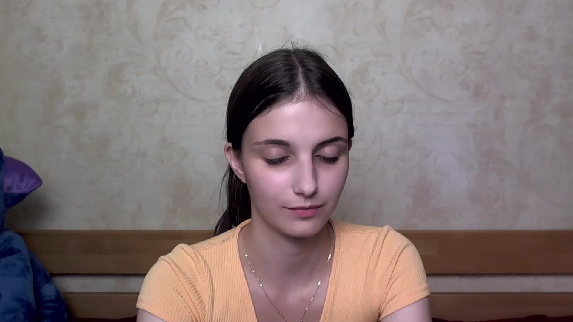 Gallery image thumbnail from AliceMoreee's myfreecams stream on, 08/08/2023, 24:14 image 8 of 20