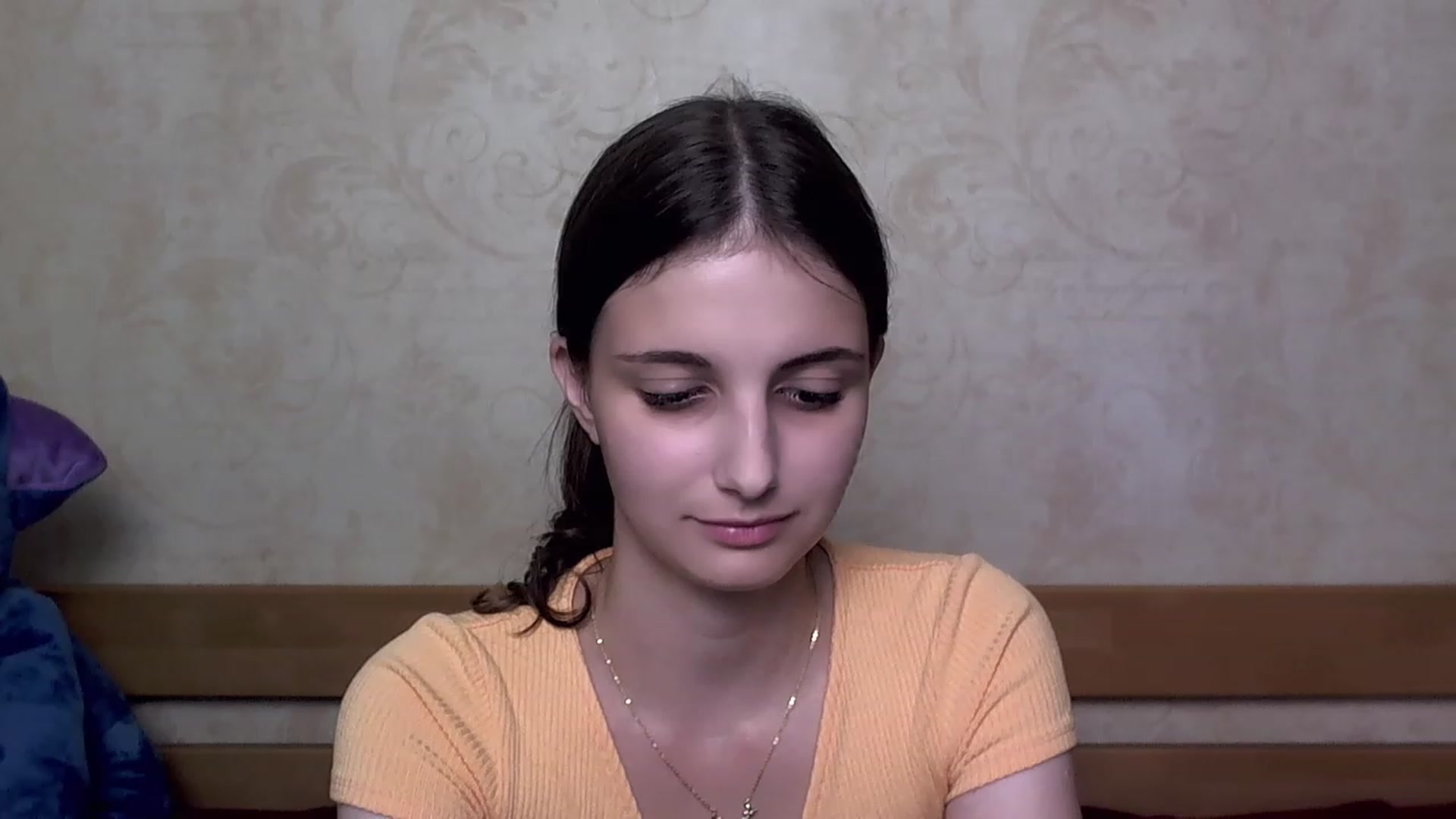 Gallery image thumbnail from AliceMoreee's myfreecams stream on, 08/08/2023, 24:14 image 1 of 20