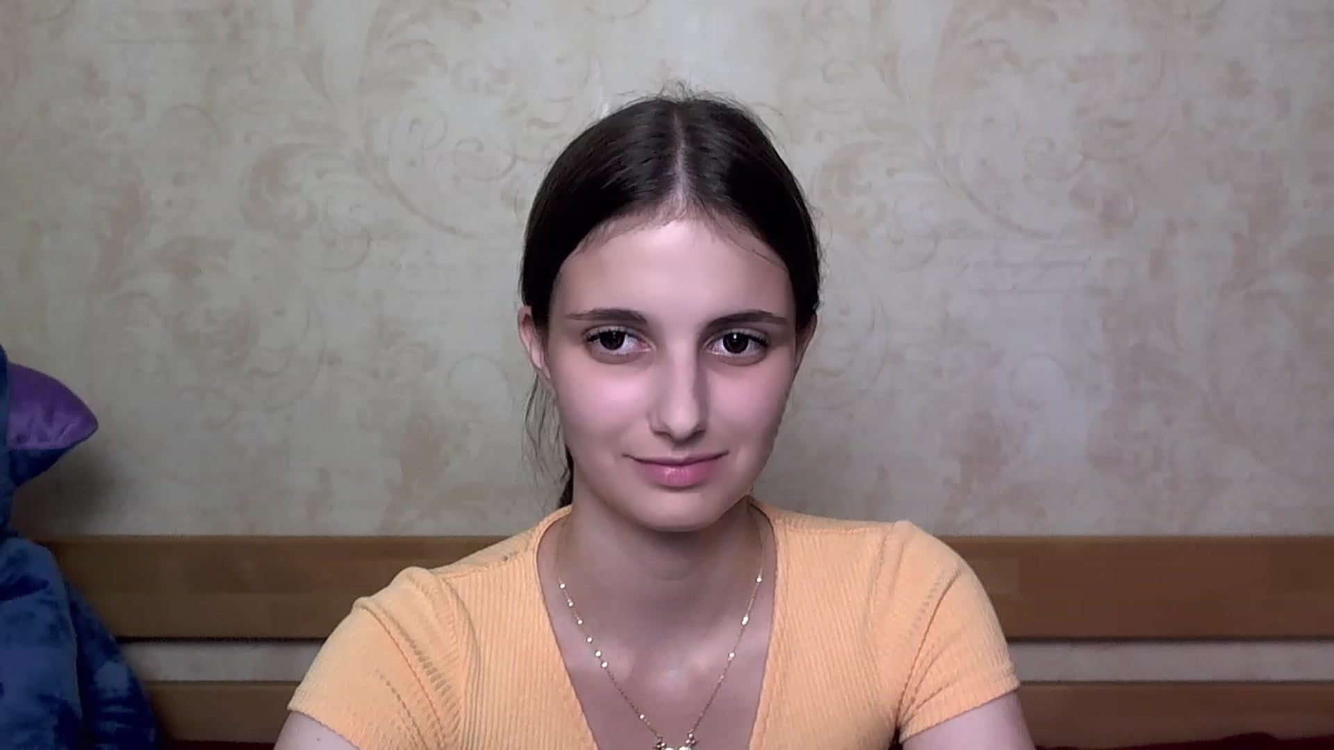 Gallery image thumbnail from AliceMoreee's myfreecams stream on, 08/08/2023, 24:14 image 18 of 20