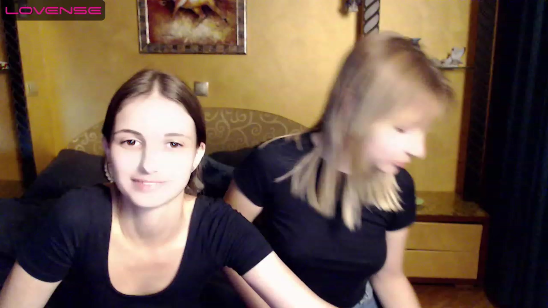 Gallery image thumbnail from AliceMoreee's myfreecams stream on, 08/10/2023, 19:52 image 1 of 20
